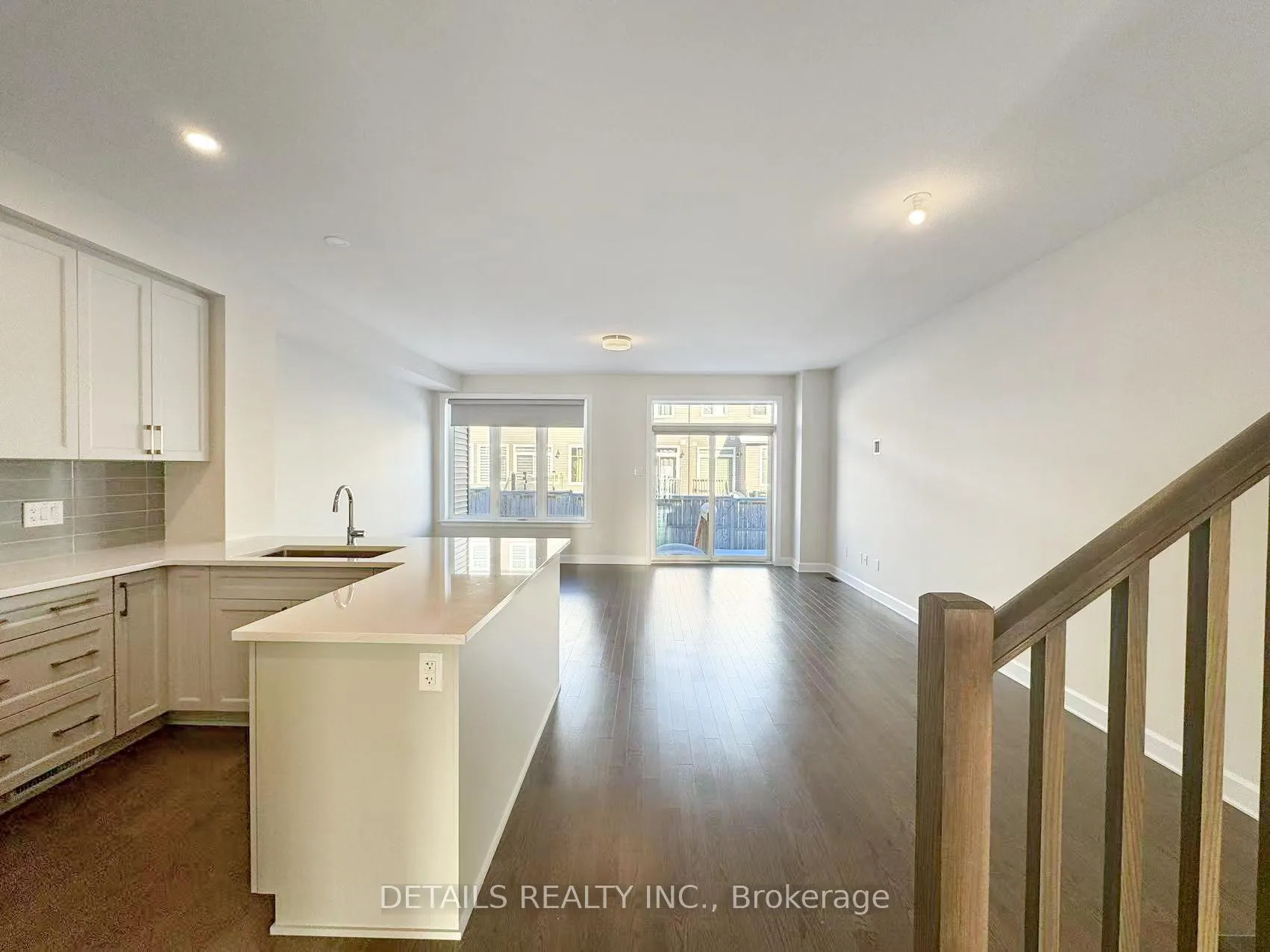 Photo 3 of 170 Angelonia Crescent, Ottawa, Blossom Park/Kemp Park/Findlay Creek — HOMEH