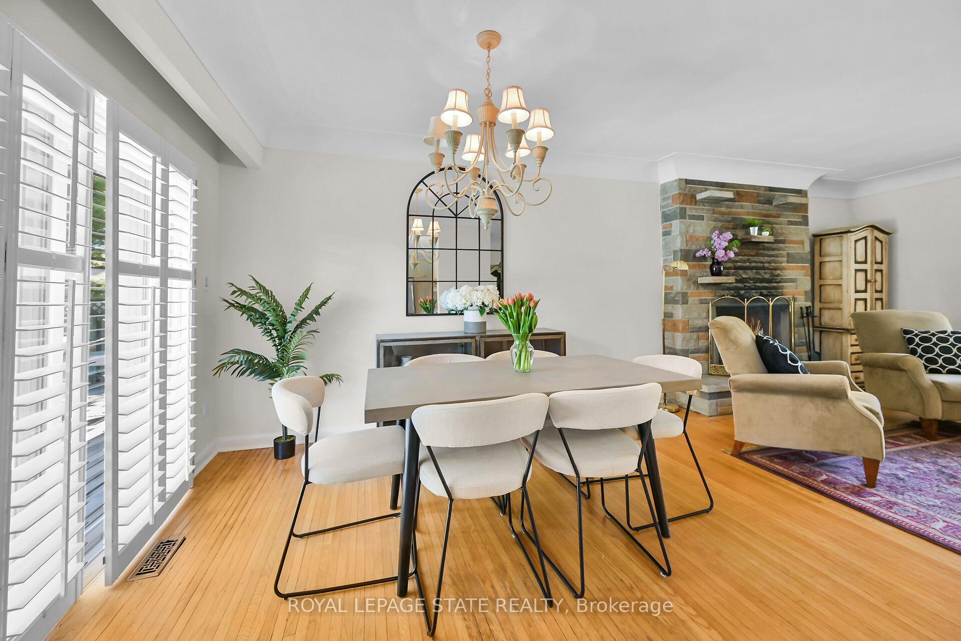 Photo 23 of 128 Oneida Boulevard, Hamilton, Ancaster — HOMEH