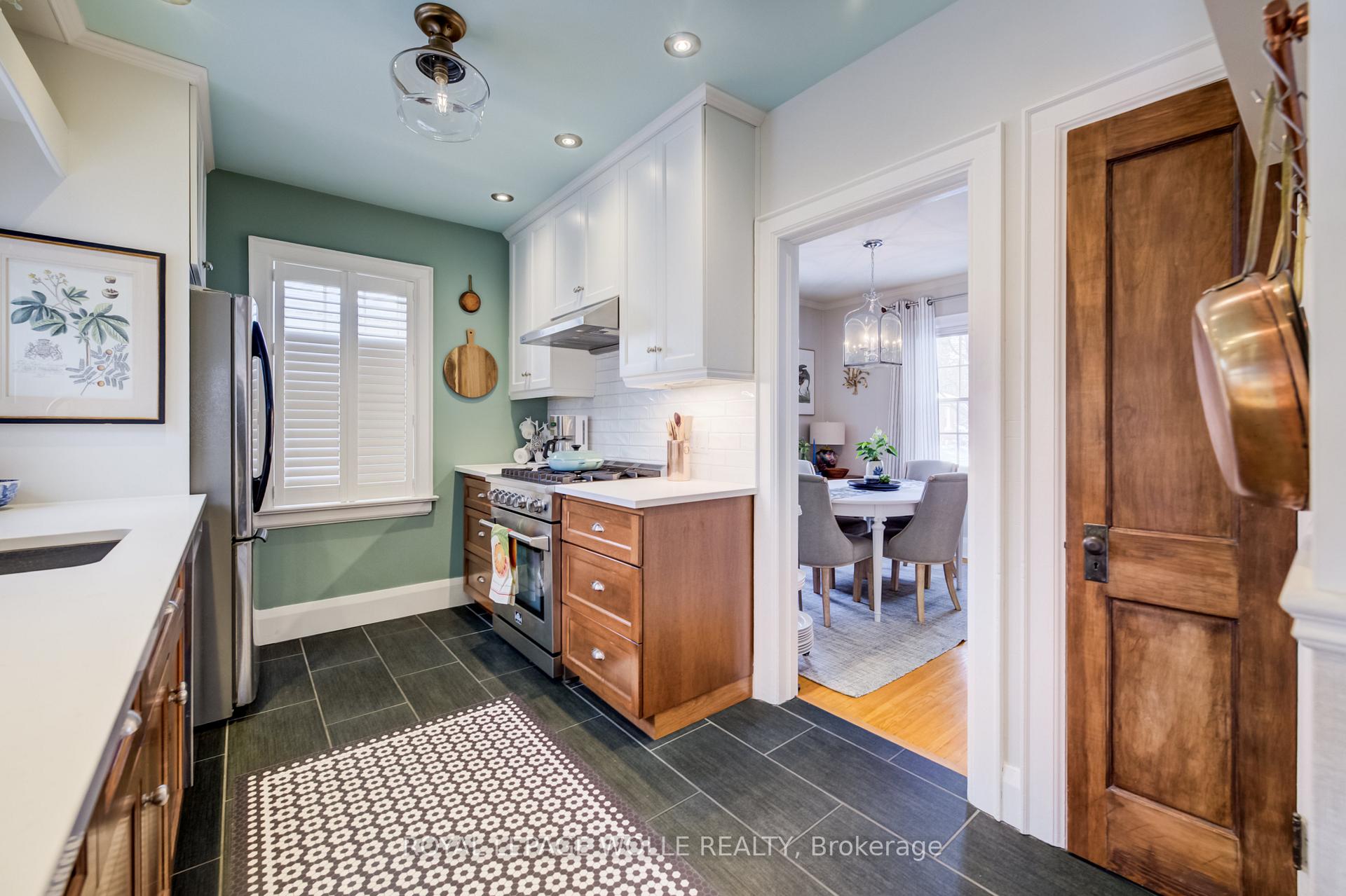 Photo 22 of 8 Lowrey Avenue S, Cambridge — HOMEH