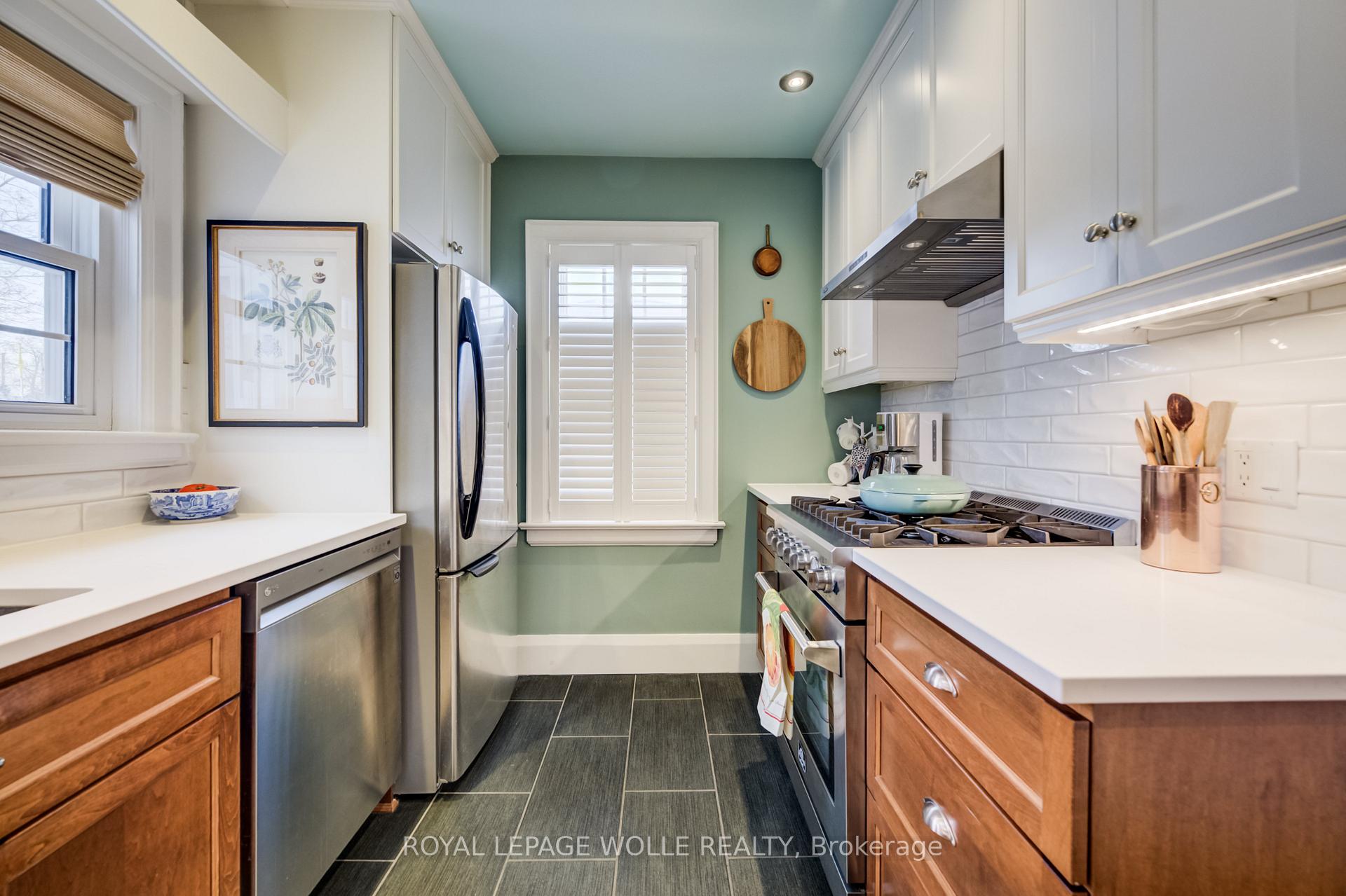 Photo 28 of 8 Lowrey Avenue S, Cambridge — HOMEH