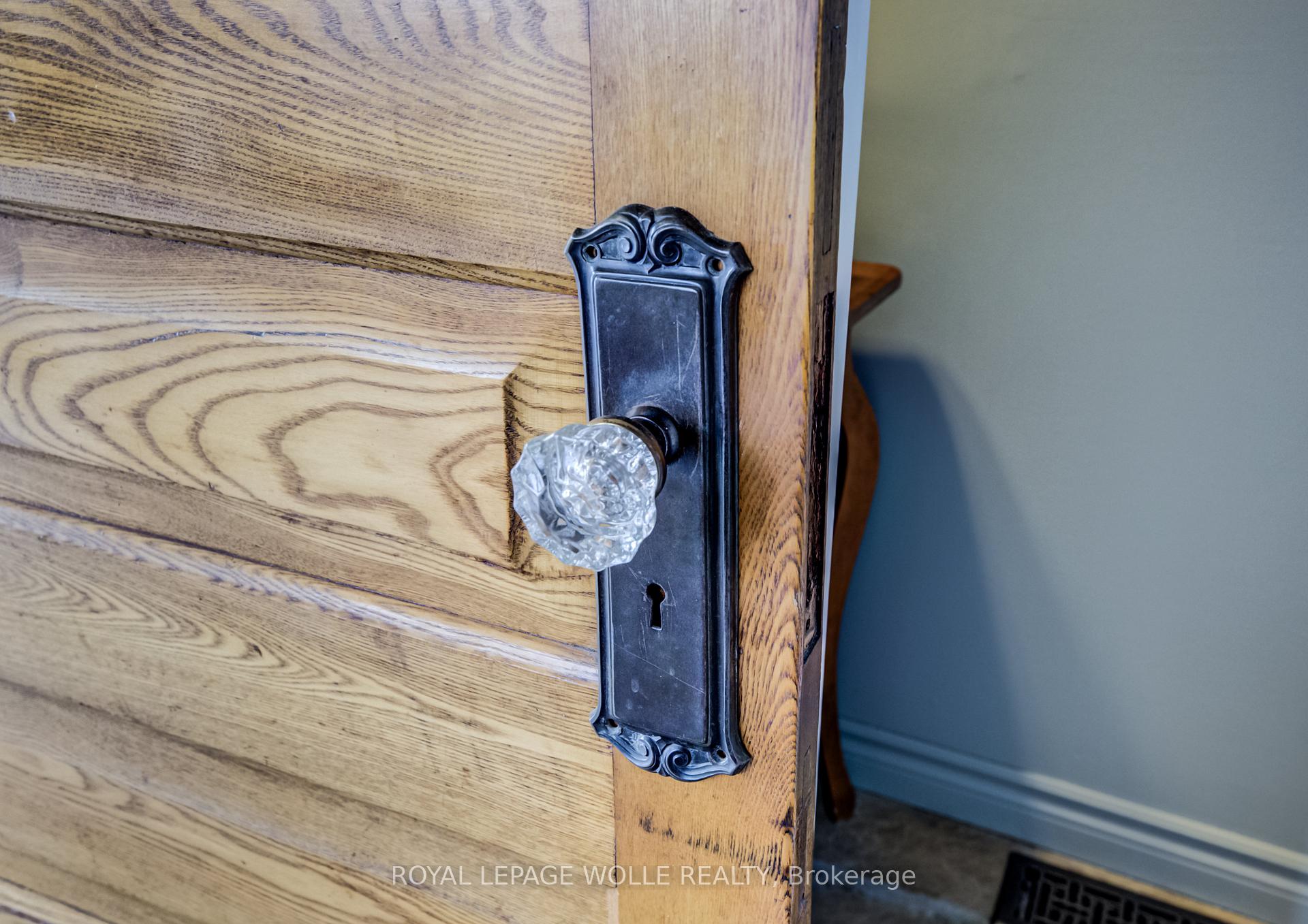 Photo 15 of 8 Lowrey Avenue S, Cambridge — HOMEH