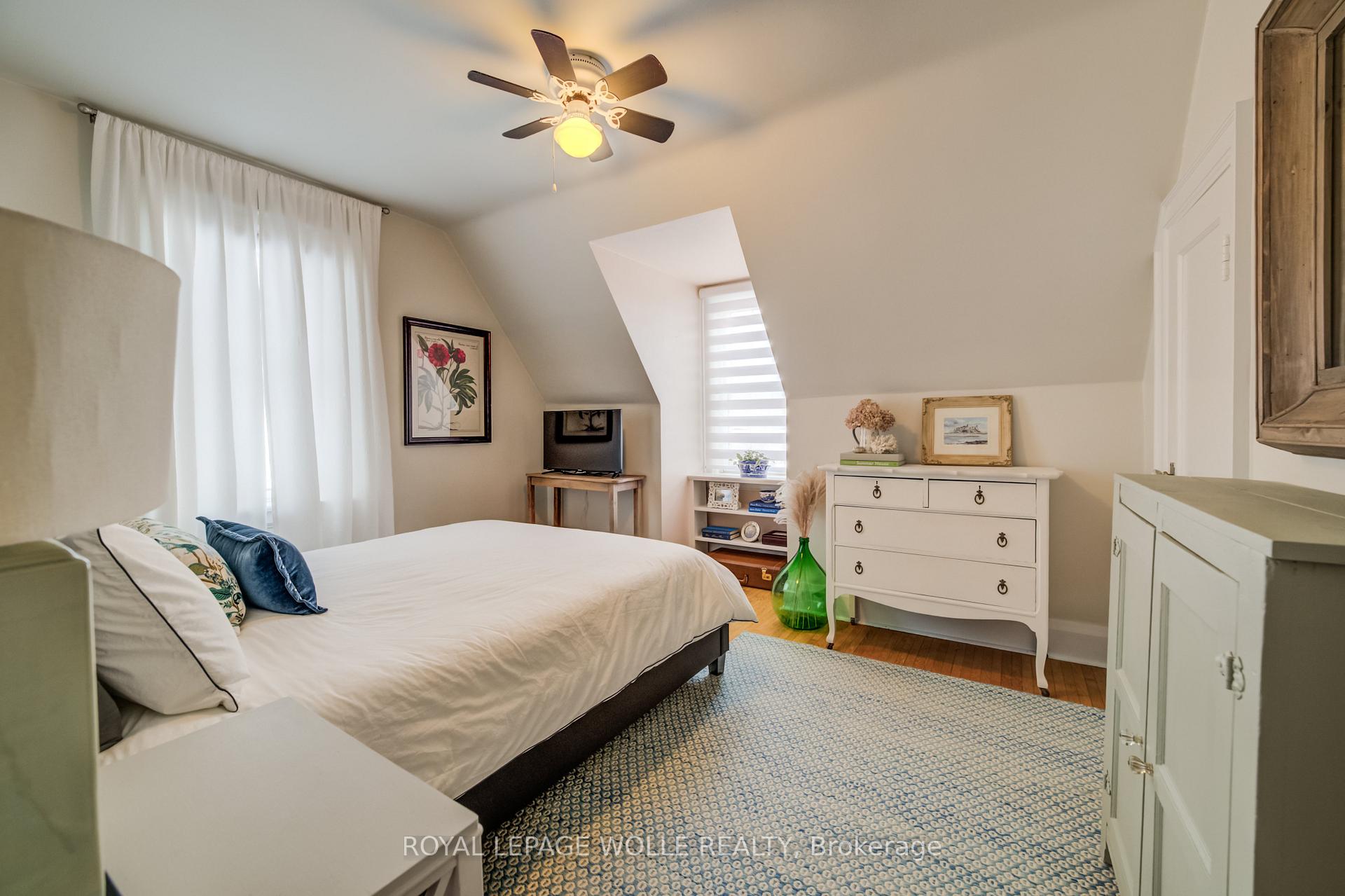 Photo 37 of 8 Lowrey Avenue S, Cambridge — HOMEH