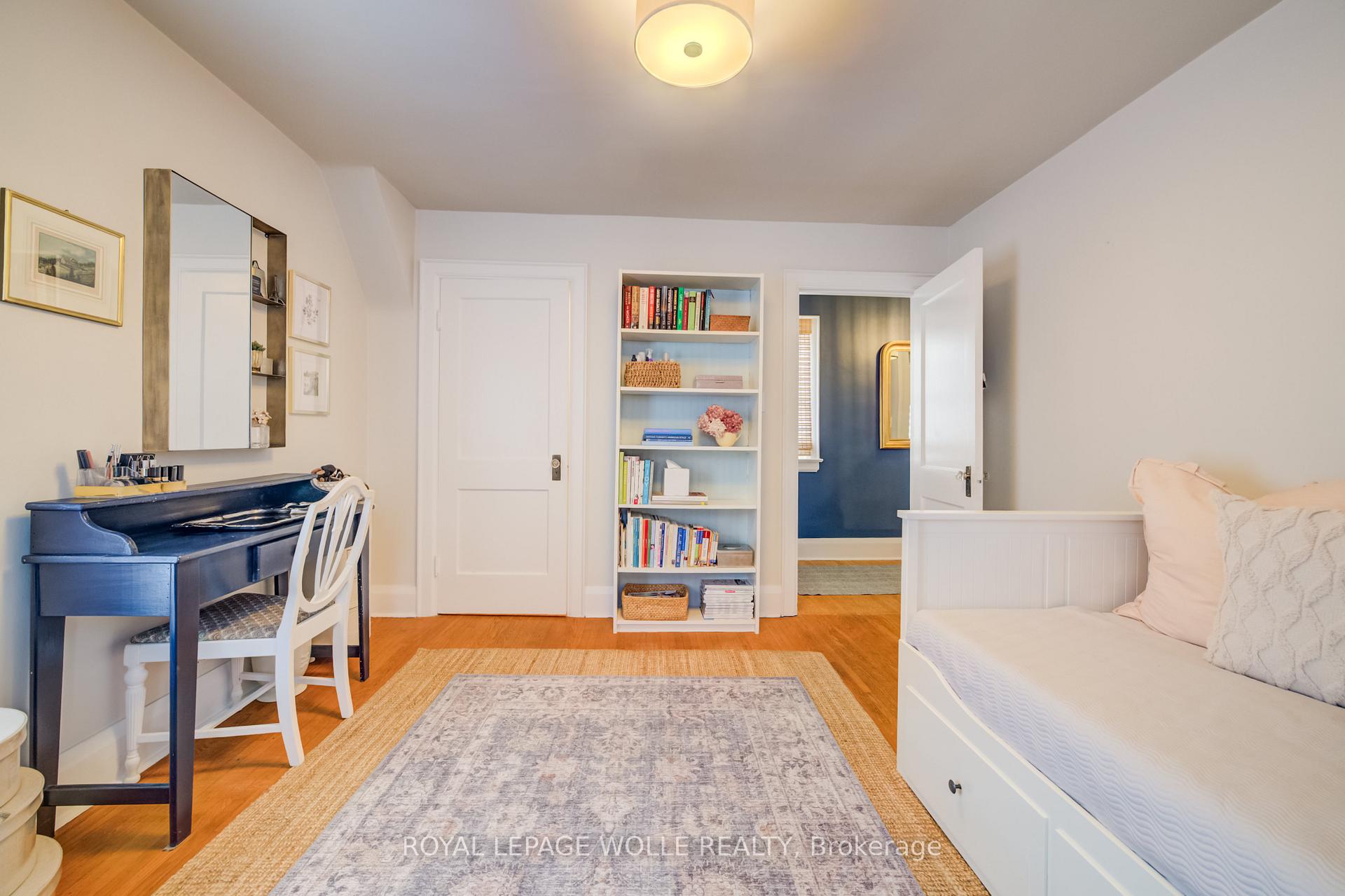 Photo 11 of 8 Lowrey Avenue S, Cambridge — HOMEH