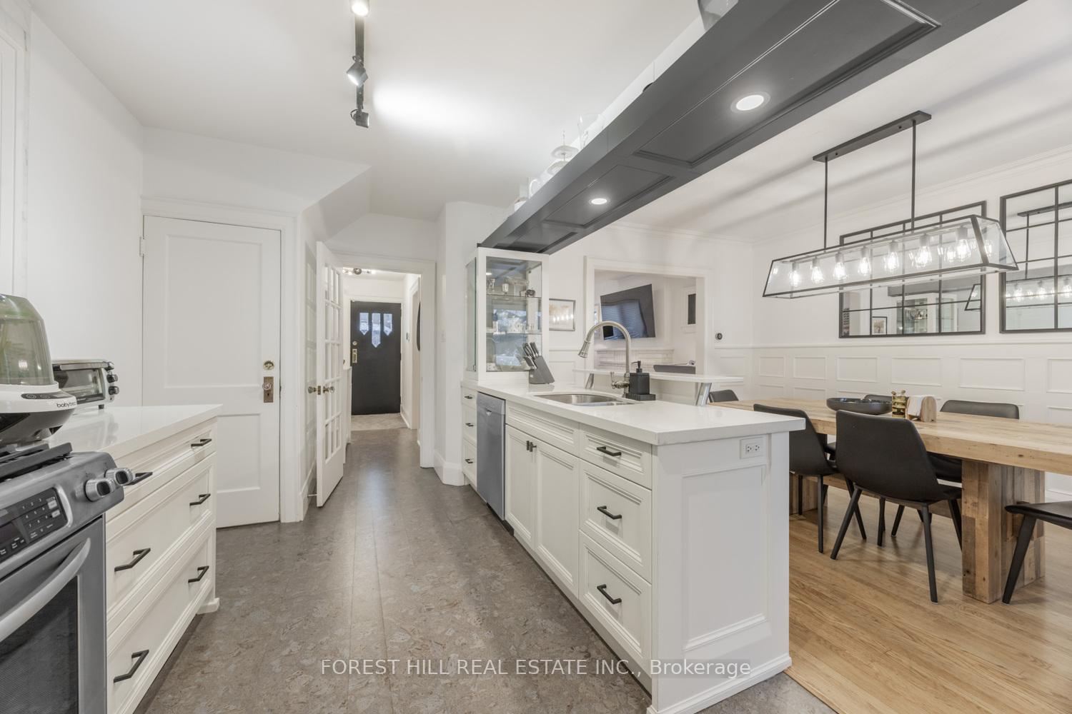 Photo 2 of 336 Arlington Avenue, Toronto, Humewood-Cedarvale — HOMEH