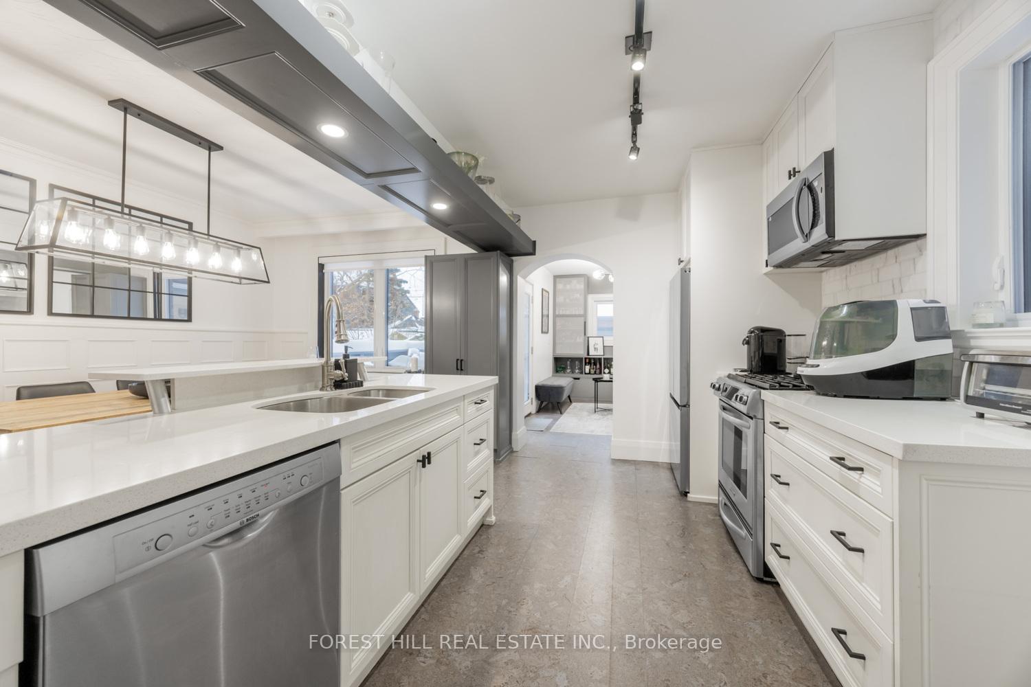 Photo 7 of 336 Arlington Avenue, Toronto, Humewood-Cedarvale — HOMEH