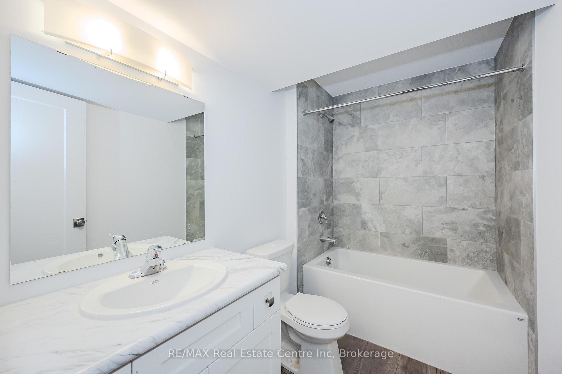 Photo 11 of 39 Lovett Lane, Guelph, Kortright West — HOMEH