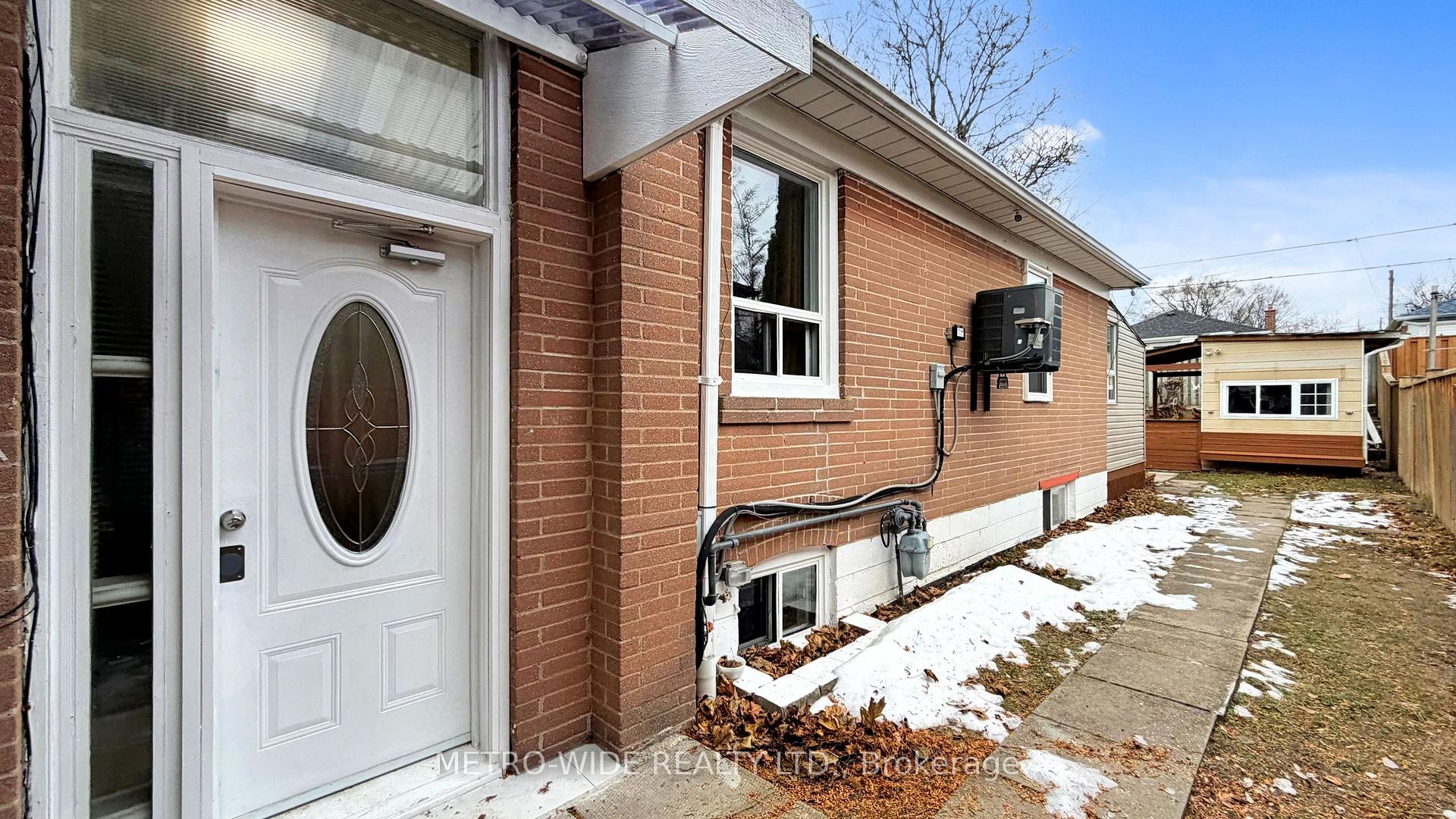 Photo 2 of 34 Merrian Road, Scarborough, Kennedy Park — HOMEH