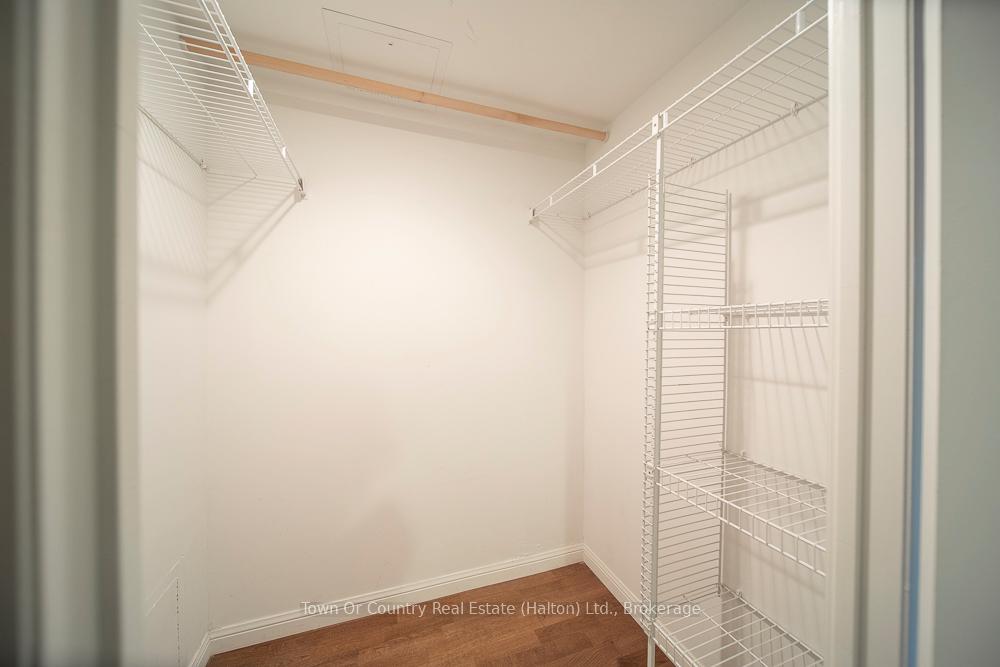 Photo 11 of Unit 222, 900 Mount Pleasant Road, Toronto, Mount Pleasant West — HOMEH
