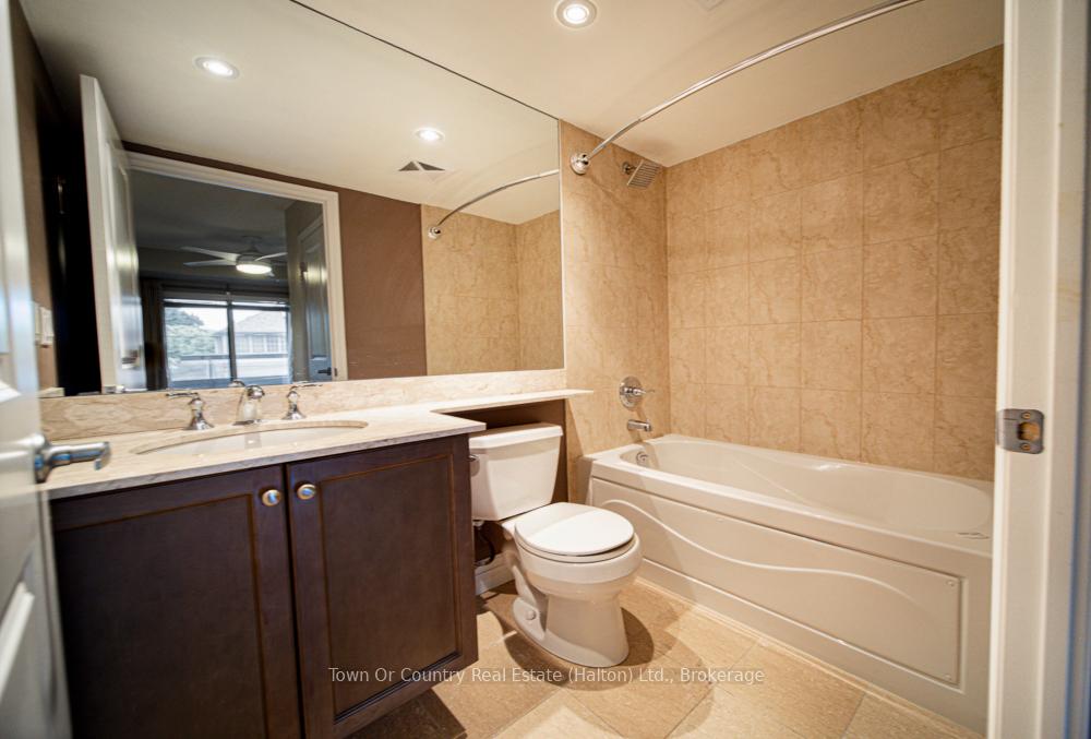 Photo 10 of Unit 222, 900 Mount Pleasant Road, Toronto, Mount Pleasant West — HOMEH