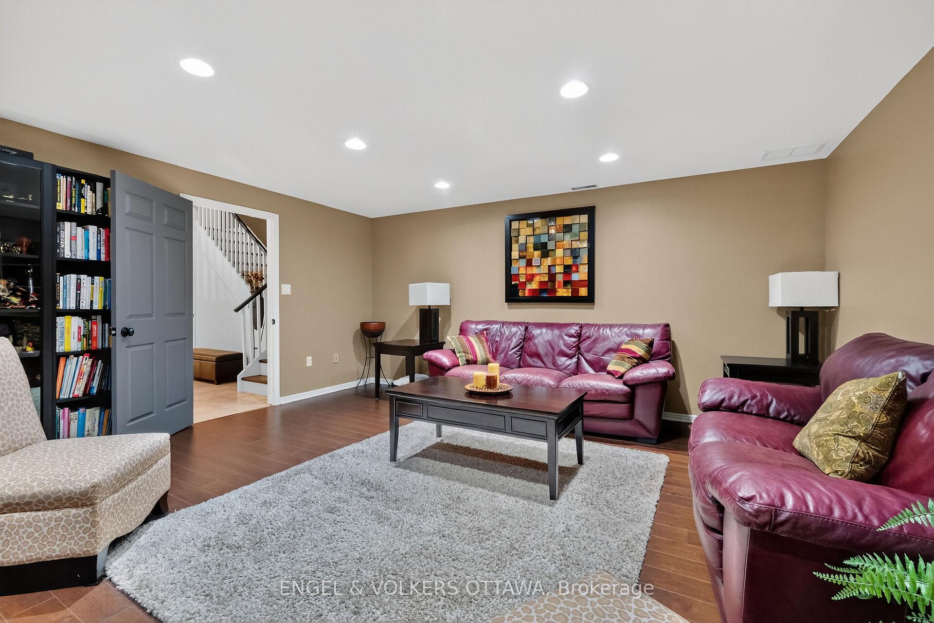 Photo 15 of Unit C8, 111 Echo Drive W, Ottawa, Ottawa East — HOMEH