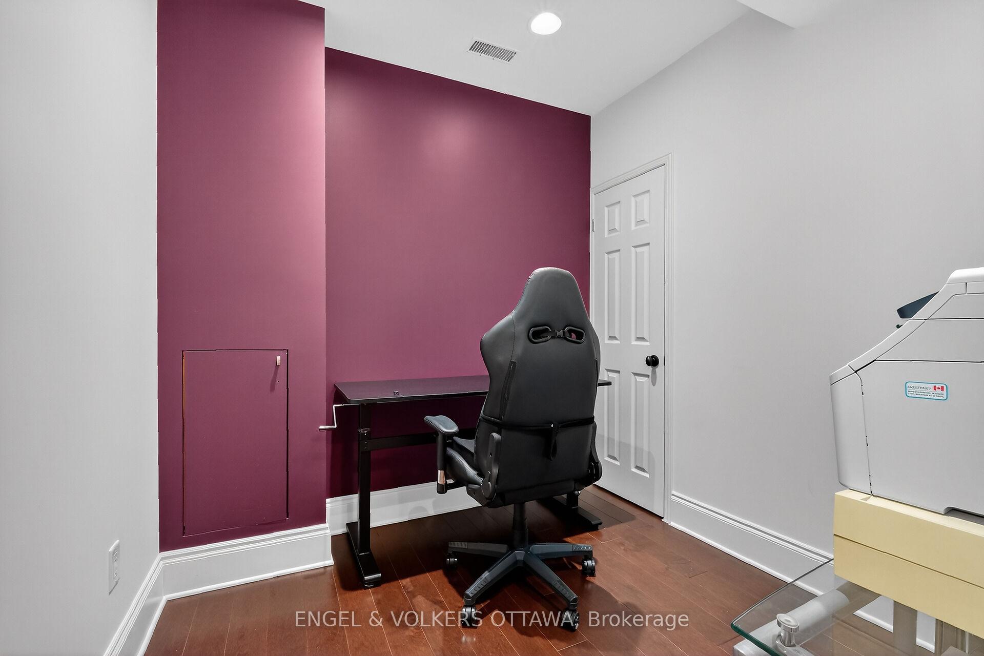 Photo 23 of Unit C8, 111 Echo Drive W, Ottawa, Ottawa East — HOMEH