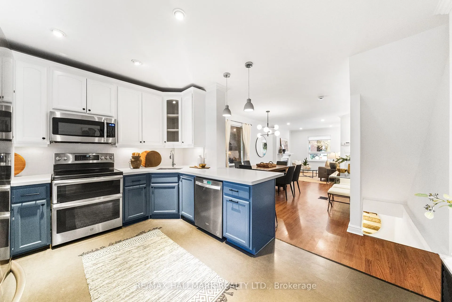 Photo 11 of 36 Mallon Avenue, Toronto, South Riverdale — HOMEH