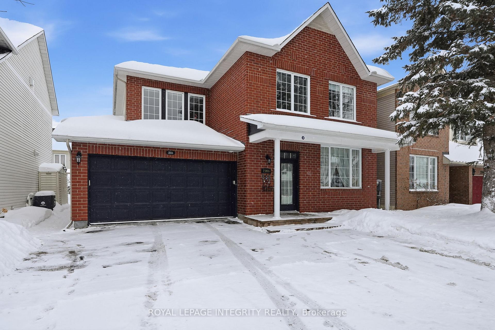 Front of 2104 Sandy Oaks Drive