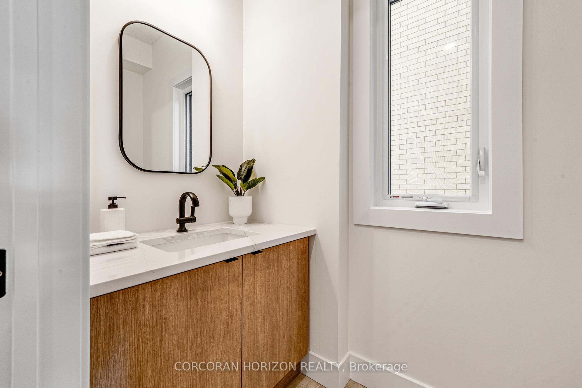 Photo 17 of 83 Dunnigan Drive, Kitchener — HOMEH