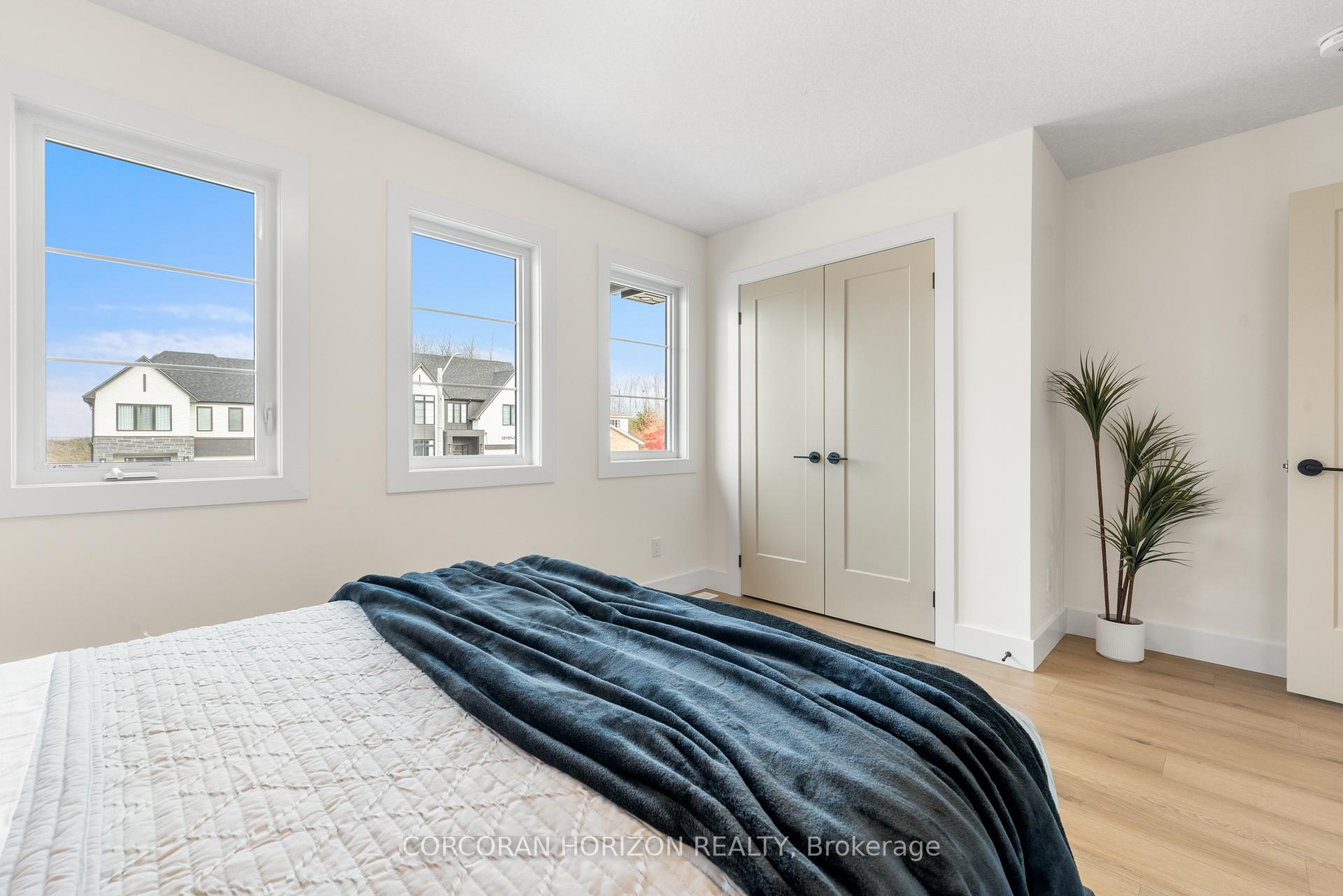 Photo 20 of 83 Dunnigan Drive, Kitchener — HOMEH