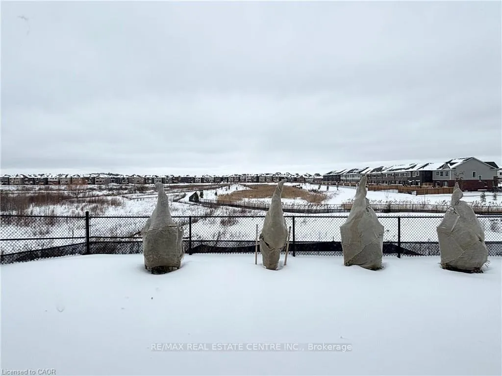 Photo 7 of Unit 10, 420 Newman Drive, Cambridge — HOMEH