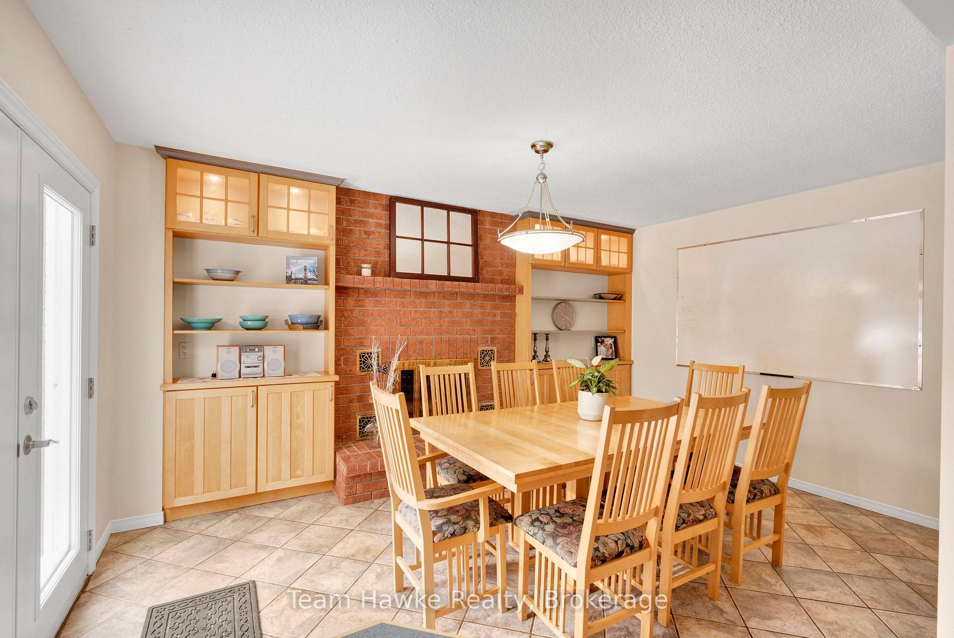 Photo 37 of 945 Dominion Avenue, Midland — HOMEH