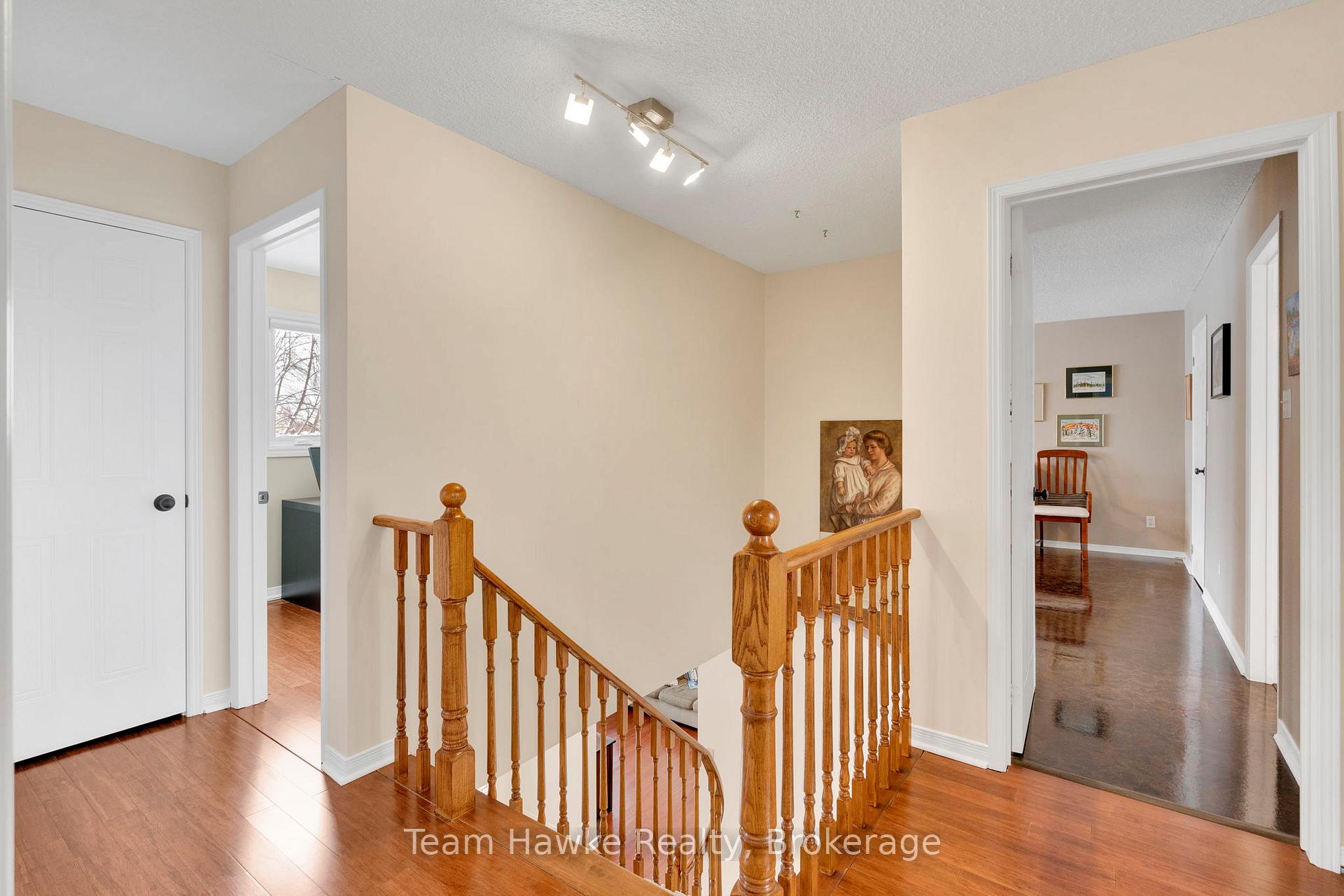 Photo 31 of 945 Dominion Avenue, Midland — HOMEH