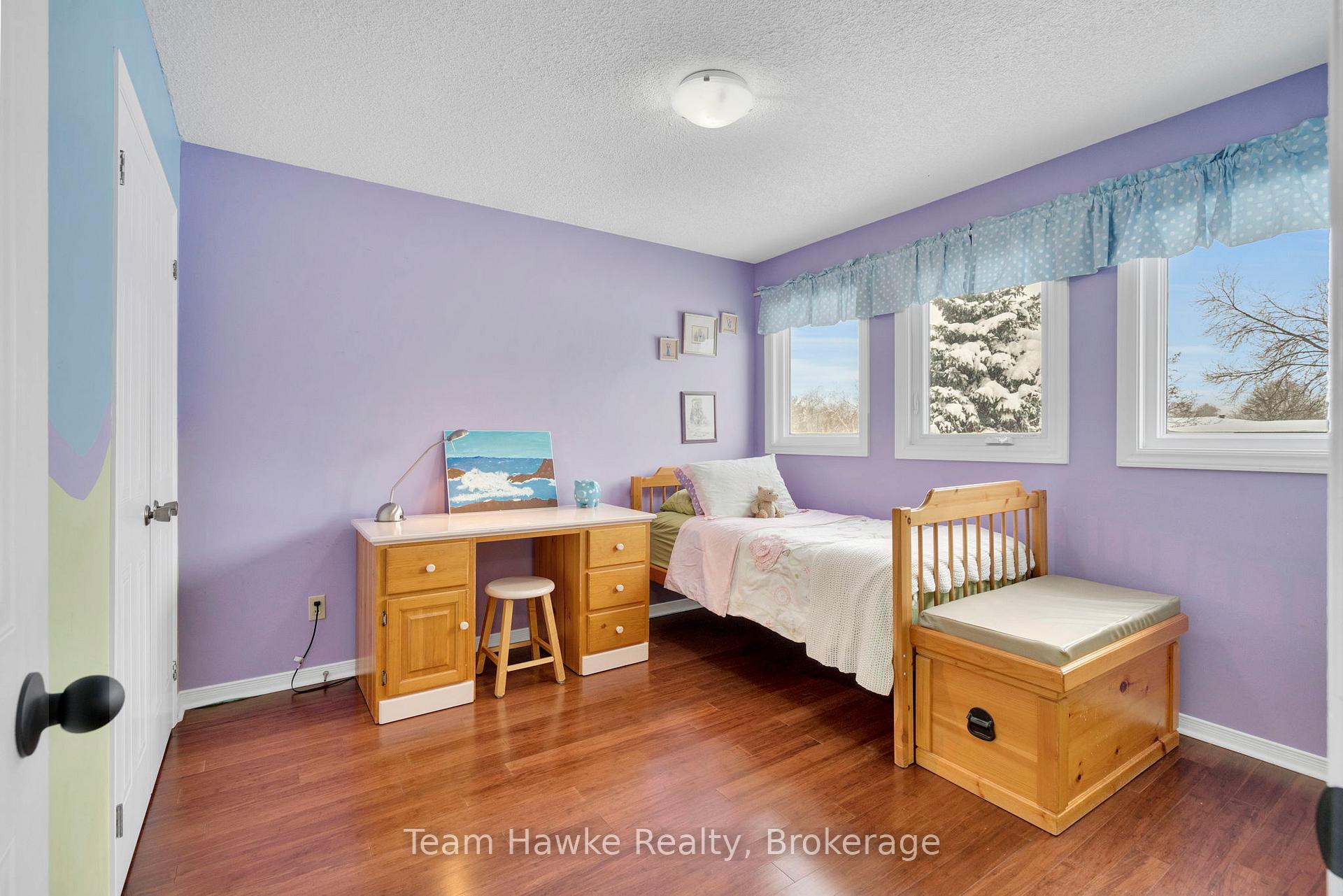 Photo 17 of 945 Dominion Avenue, Midland — HOMEH