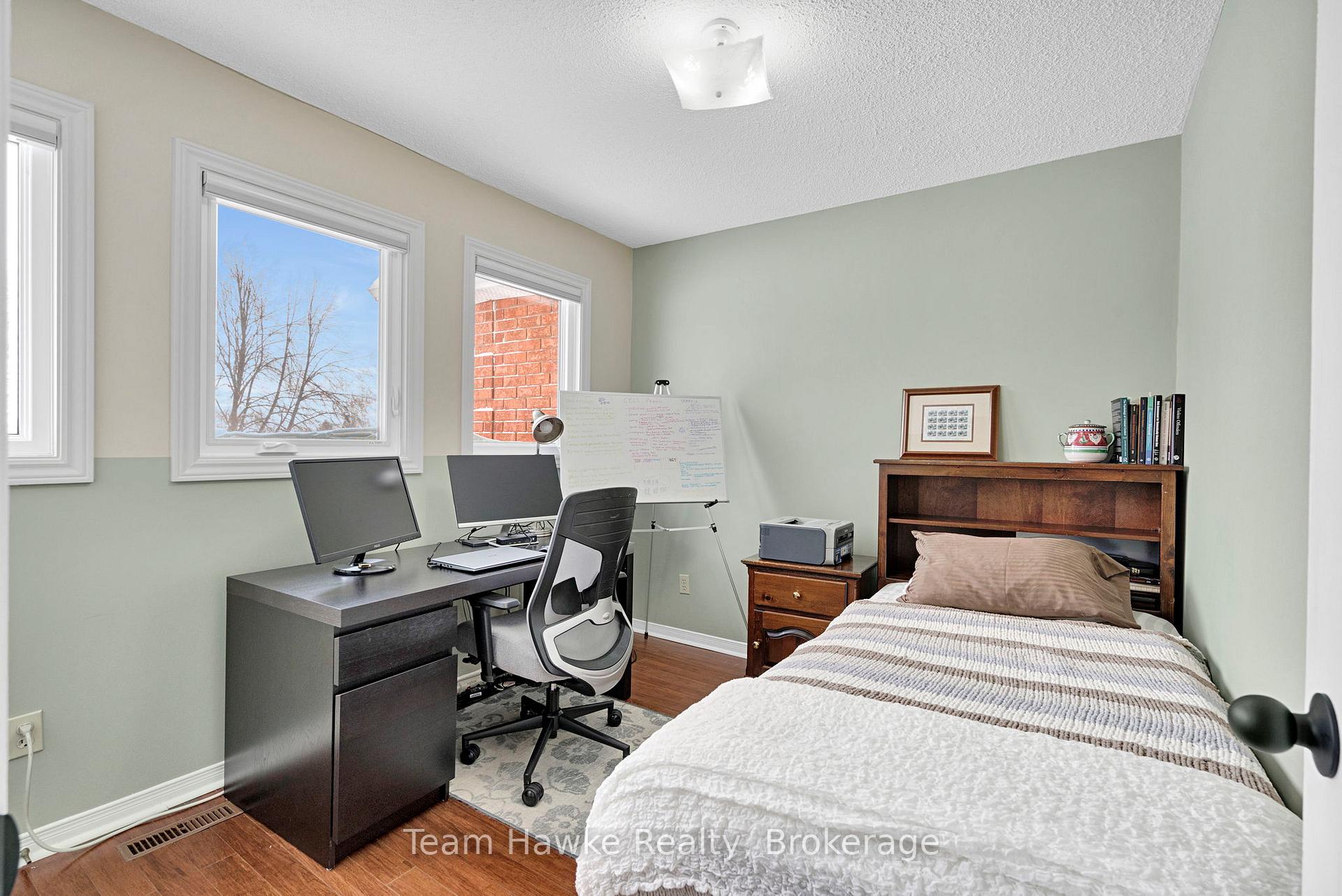Photo 34 of 945 Dominion Avenue, Midland — HOMEH