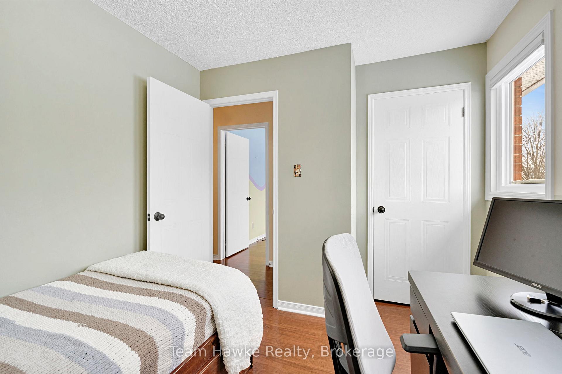 Photo 46 of 945 Dominion Avenue, Midland — HOMEH