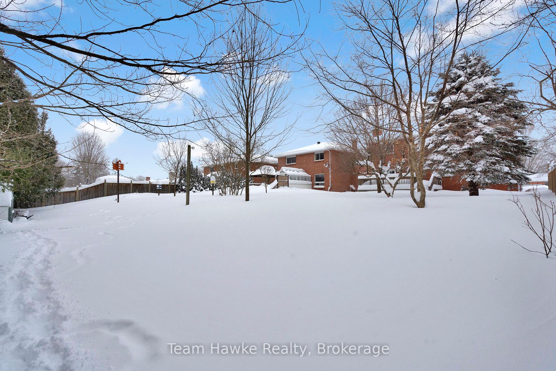 Photo 30 of 945 Dominion Avenue, Midland — HOMEH