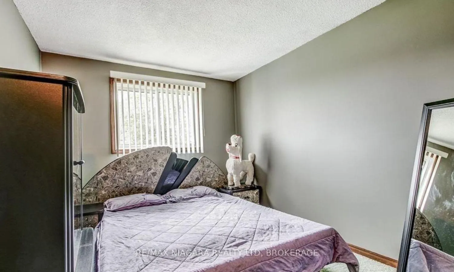 Photo 13 of 851 Forks Road E, Port Colborne, Sherkston — HOMEH