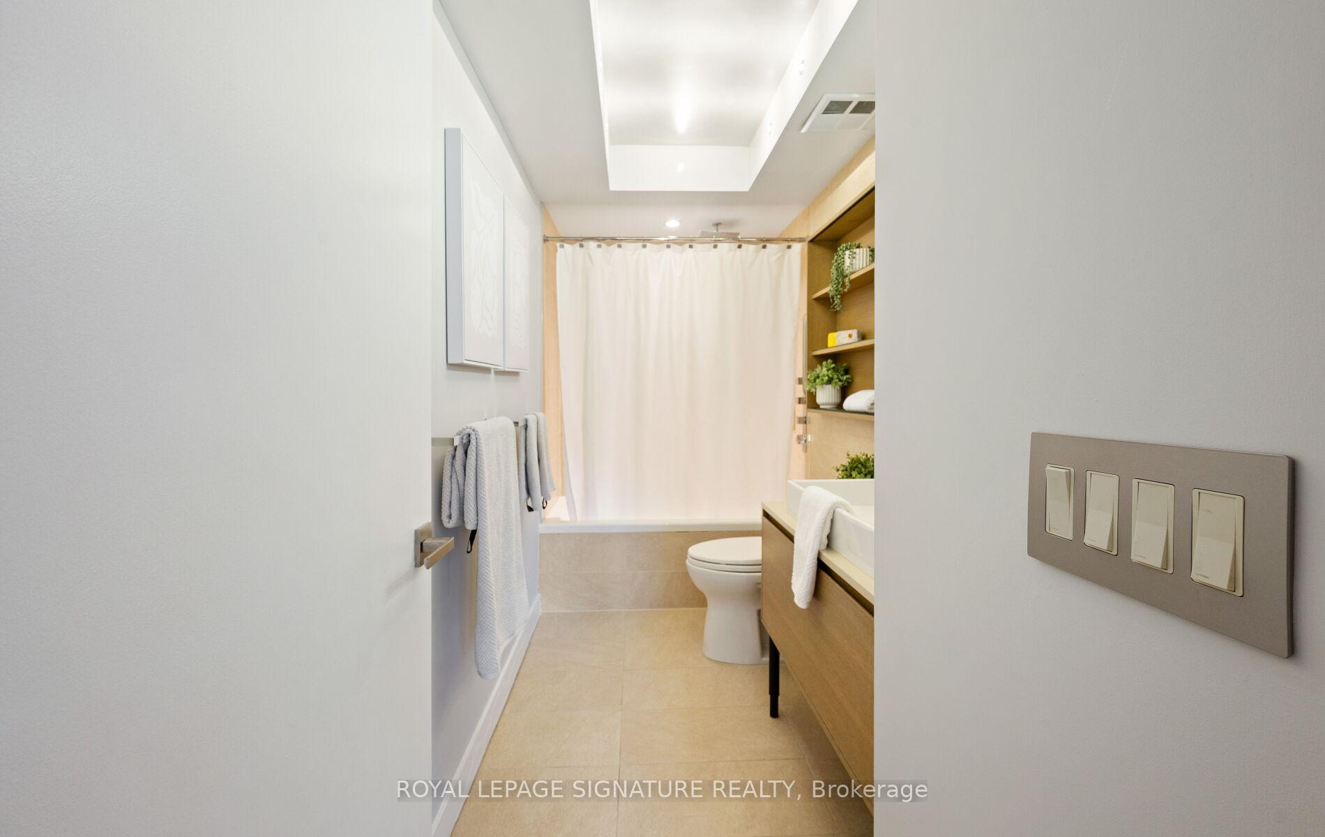 Photo 11 of Unit 409, 260 Heath Street W, Toronto, Forest Hill South — HOMEH