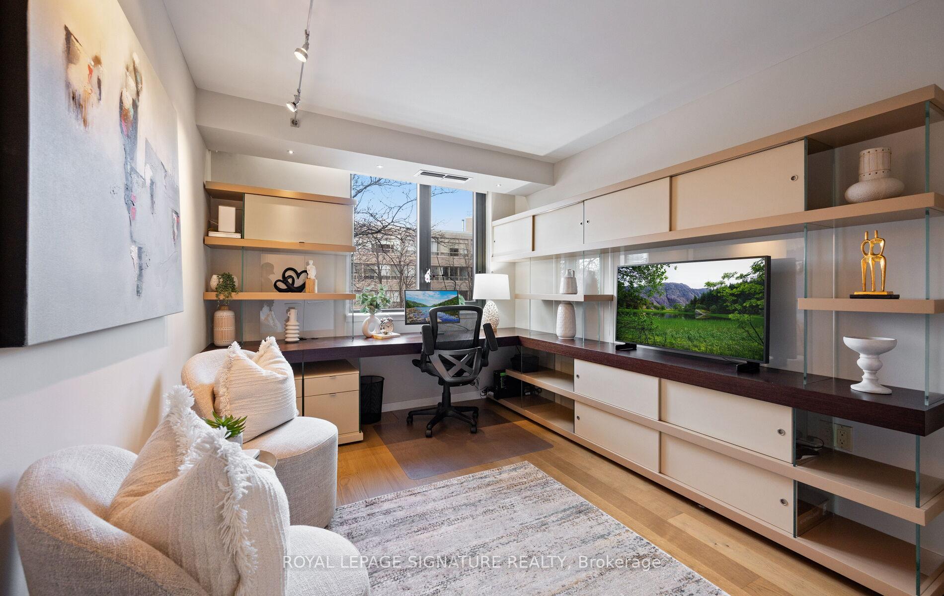 Photo 15 of Unit 409, 260 Heath Street W, Toronto, Forest Hill South — HOMEH