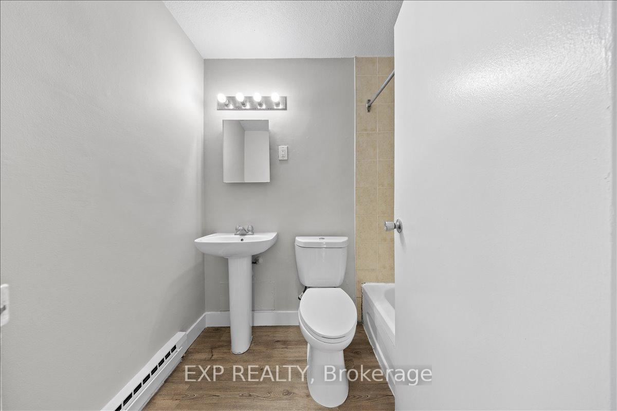Photo 4 of Unit 703, 1435 Morisset Avenue, Ottawa, Carlington — HOMEH