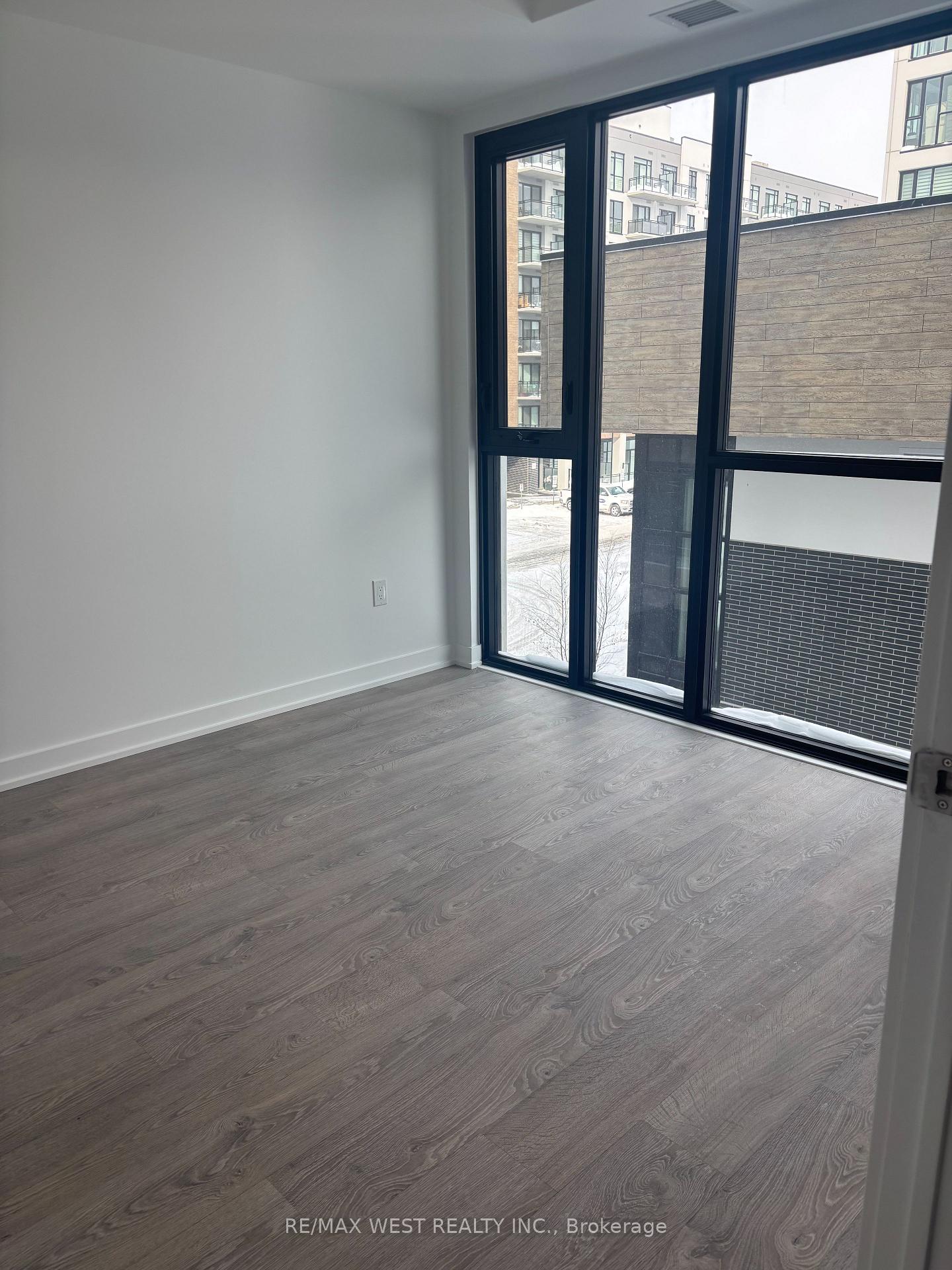 Photo 4 of Unit 310, 750 Whitlock Avenue, Milton, Cobban — HOMEH