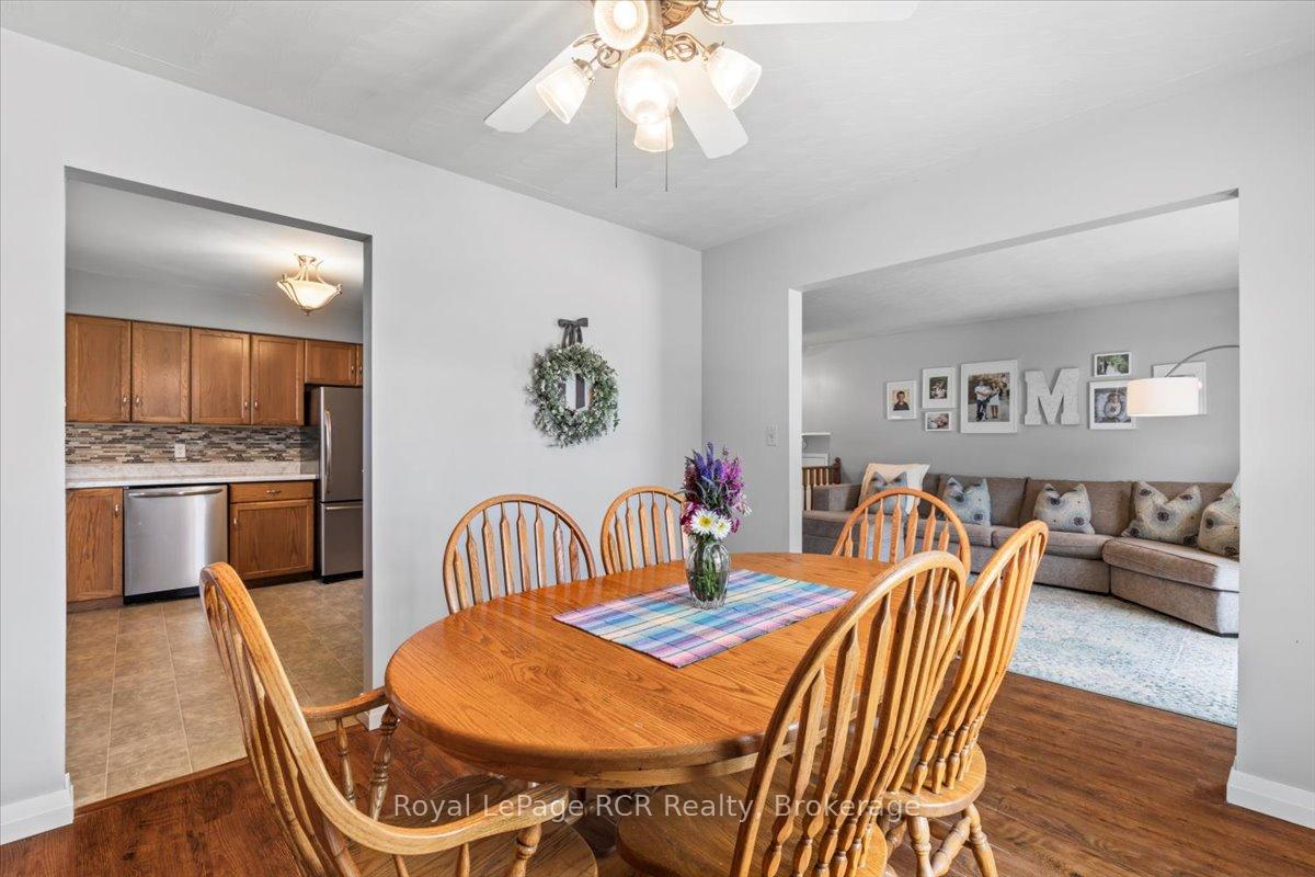 Photo 8 of 698 15th Street Close, Hanover — HOMEH