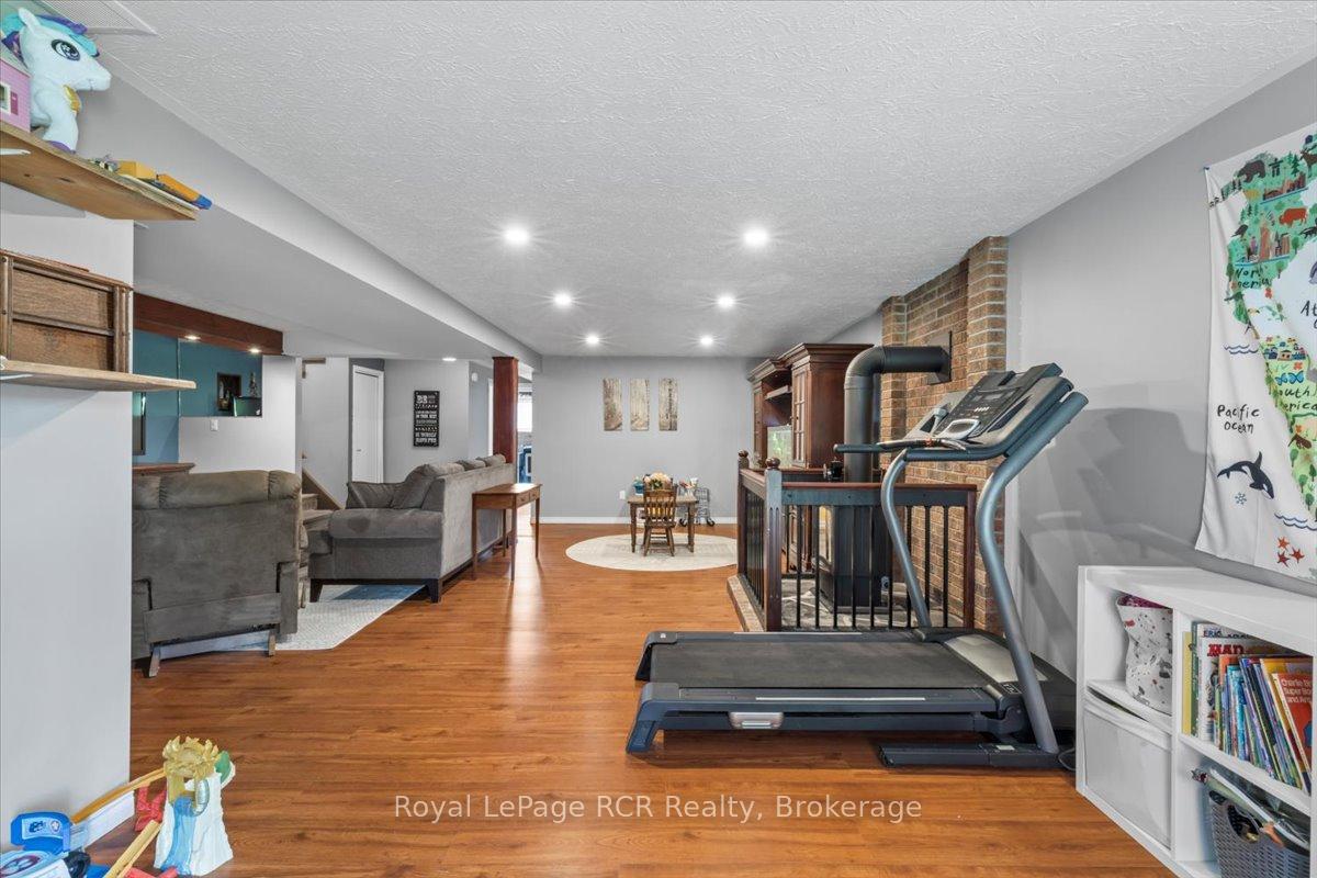 Photo 22 of 698 15th Street Close, Hanover — HOMEH