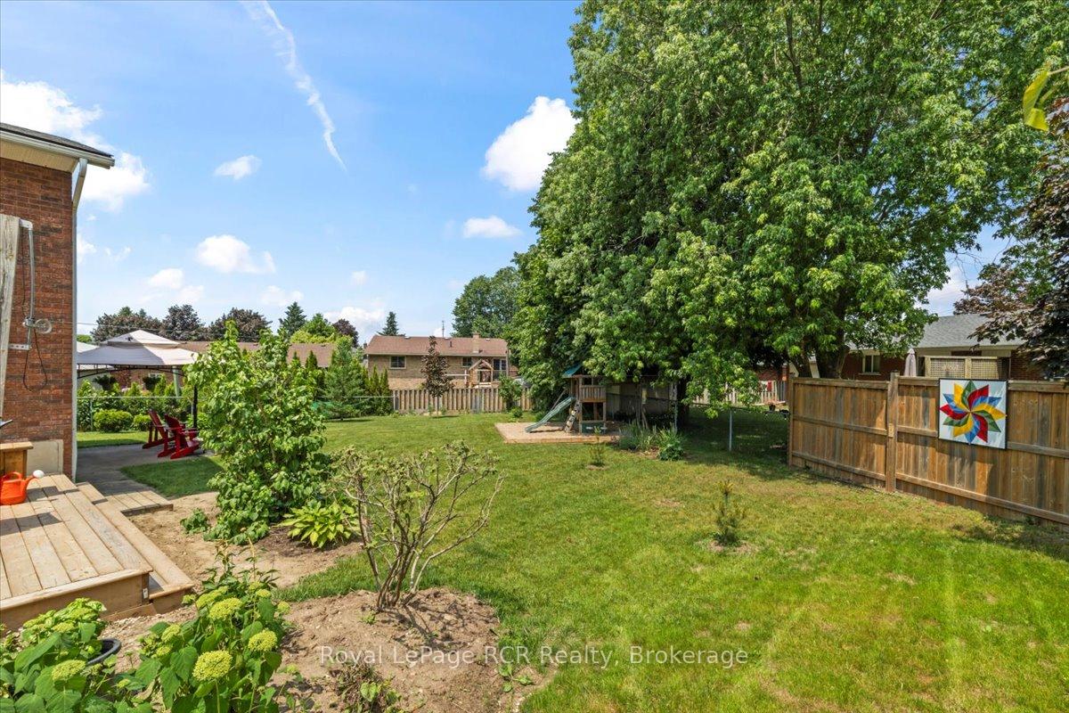 Photo 35 of 698 15th Street Close, Hanover — HOMEH