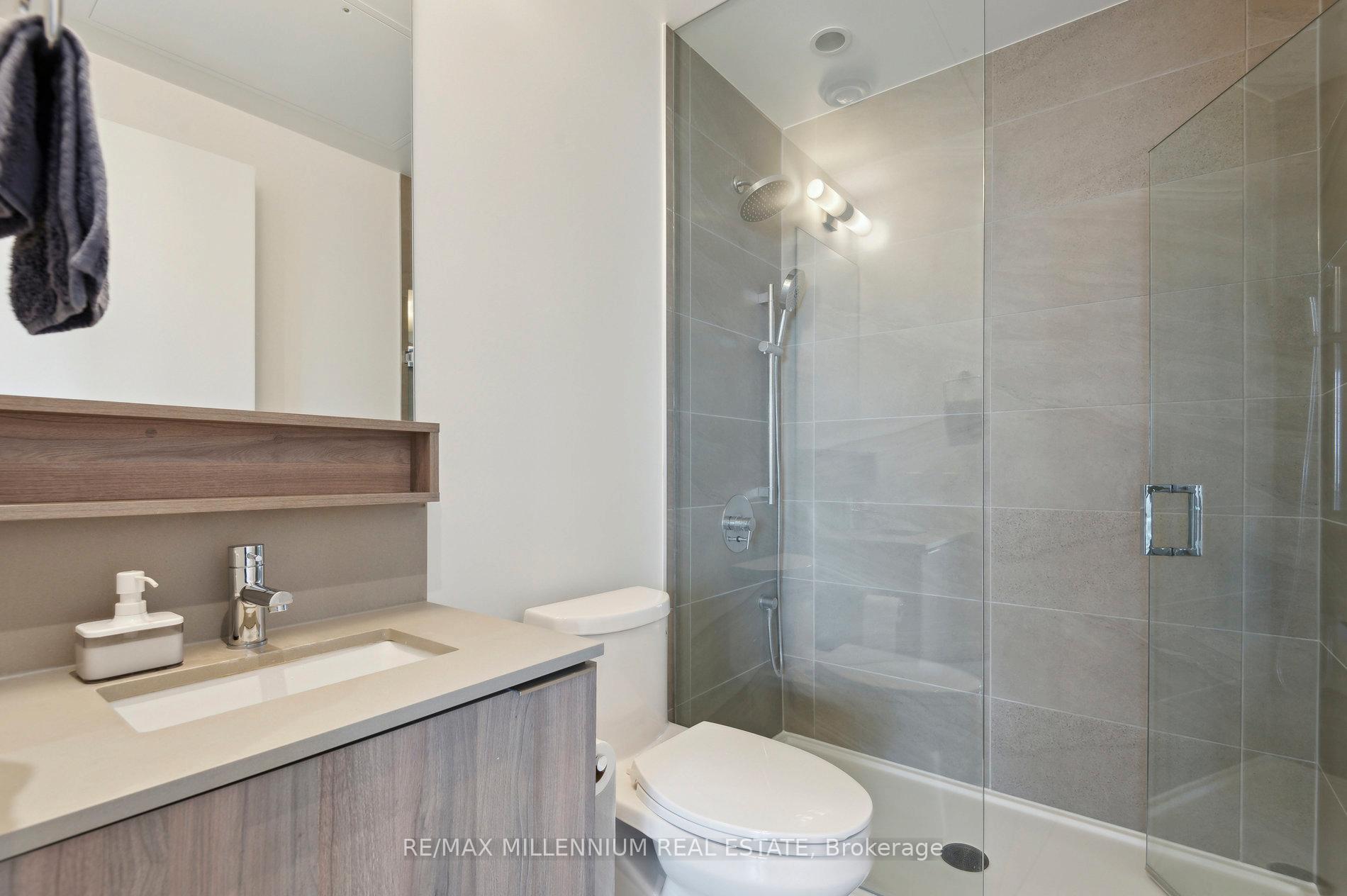 Photo 5 of Unit 4912, 950 Portage Parkway, Vaughan, Vaughan Corporate Centre — HOMEH