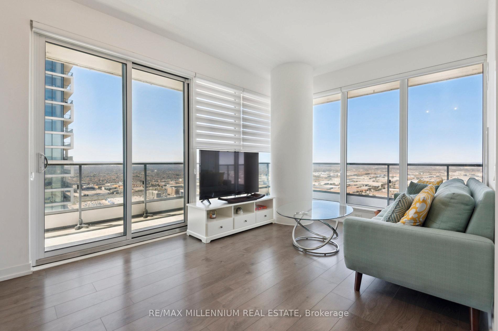Photo 3 of Unit 4912, 950 Portage Parkway, Vaughan, Vaughan Corporate Centre — HOMEH