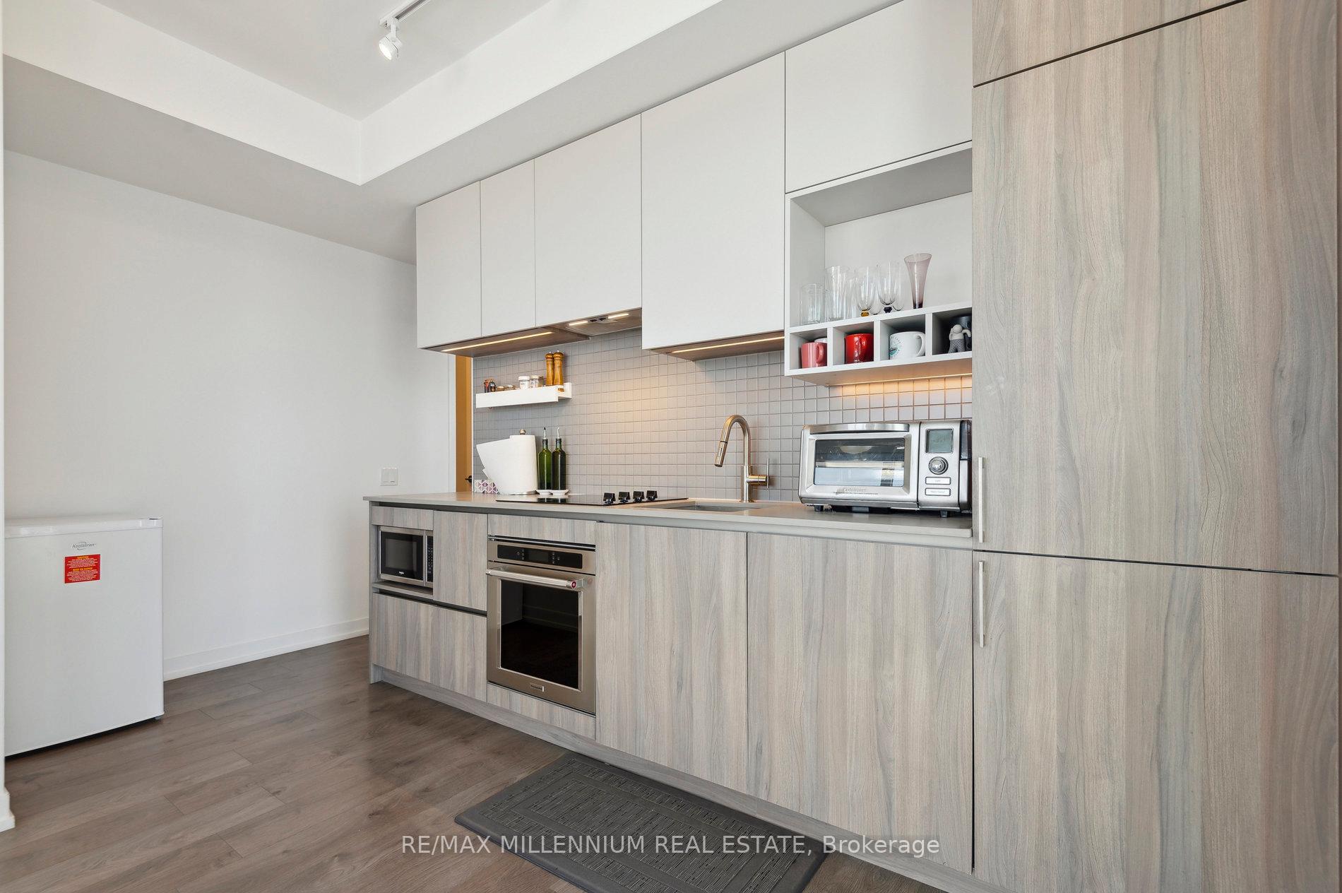 Photo 6 of Unit 4912, 950 Portage Parkway, Vaughan, Vaughan Corporate Centre — HOMEH