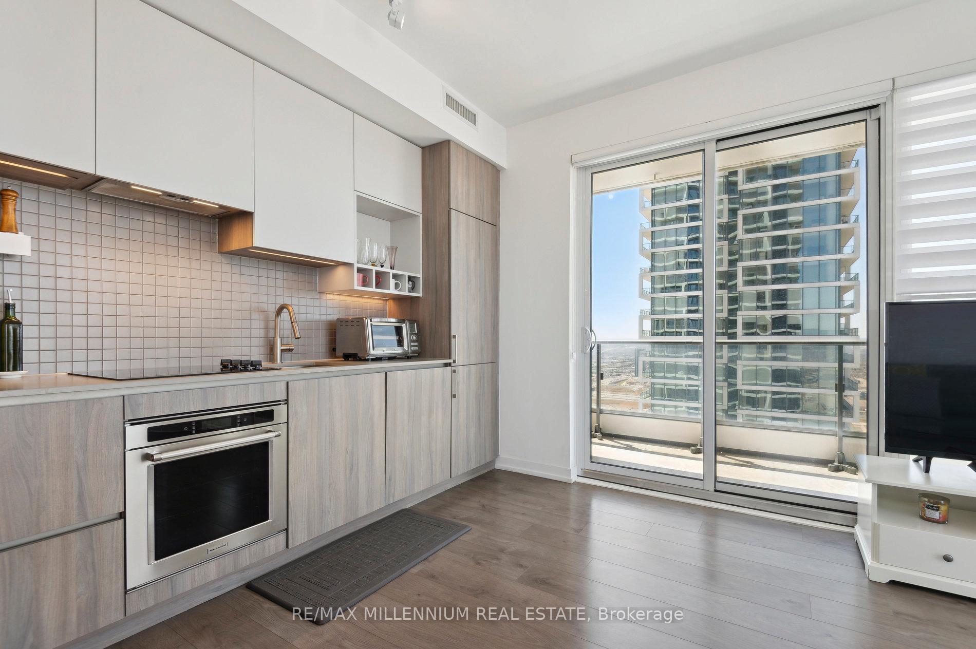 Photo 23 of Unit 4912, 950 Portage Parkway, Vaughan, Vaughan Corporate Centre — HOMEH