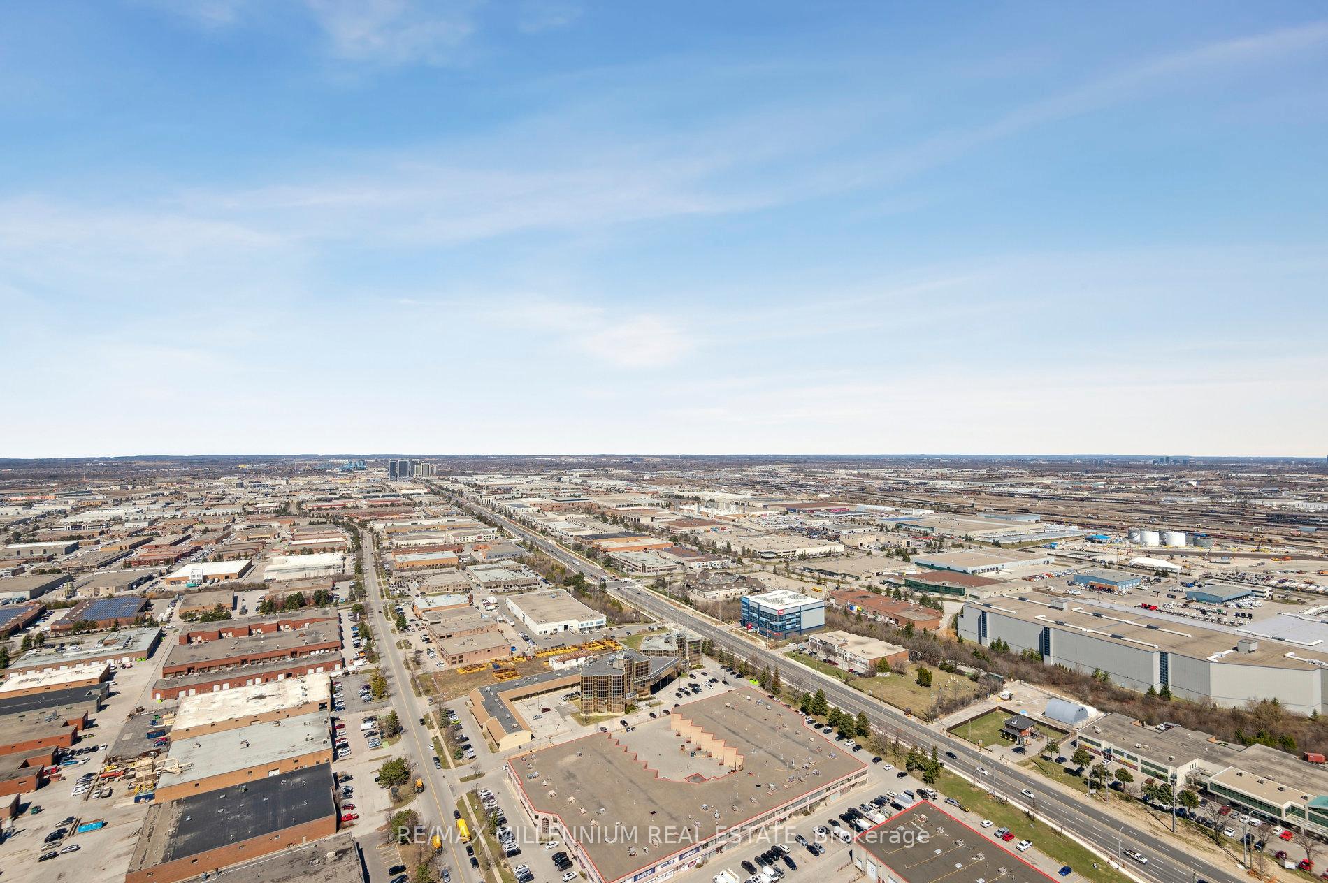 Photo 42 of Unit 4912, 950 Portage Parkway, Vaughan, Vaughan Corporate Centre — HOMEH