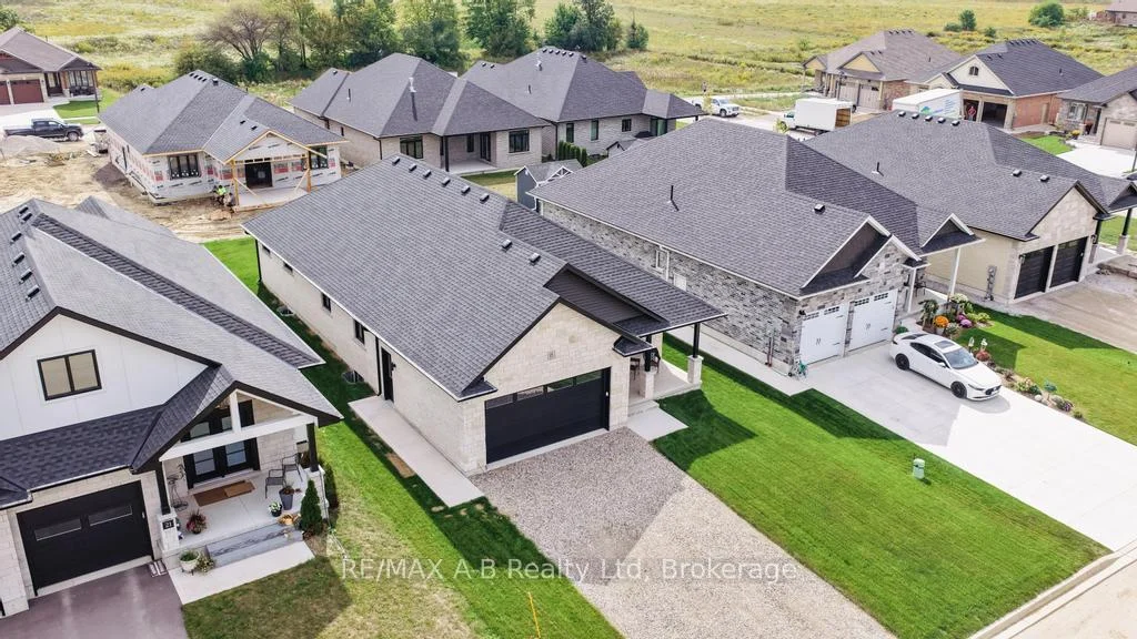Photo 6 of 15 Orchard Drive, Stratford — HOMEH