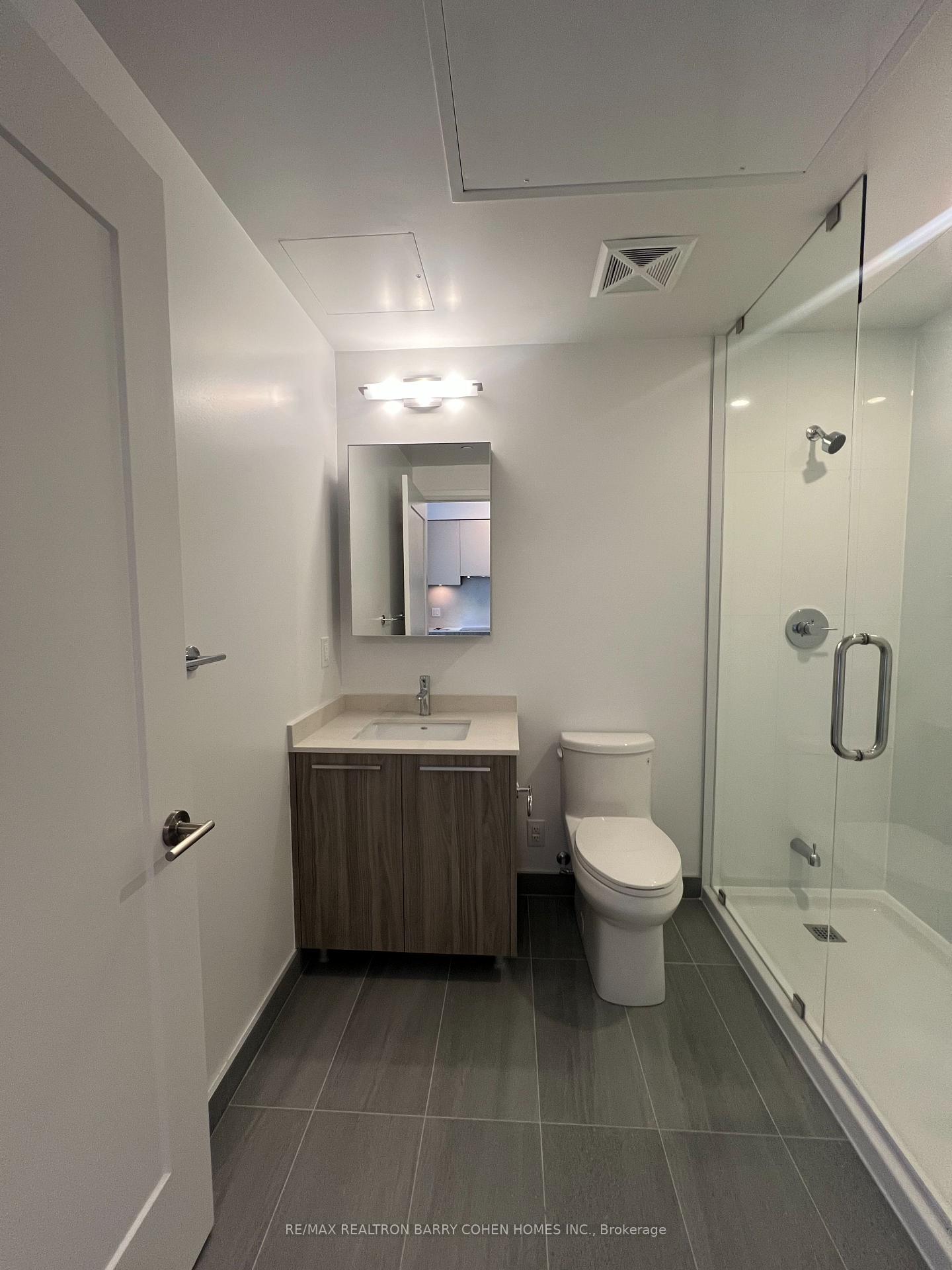Photo 8 of Unit 1606, 65 Broadway Avenue, Toronto, Mount Pleasant West — HOMEH
