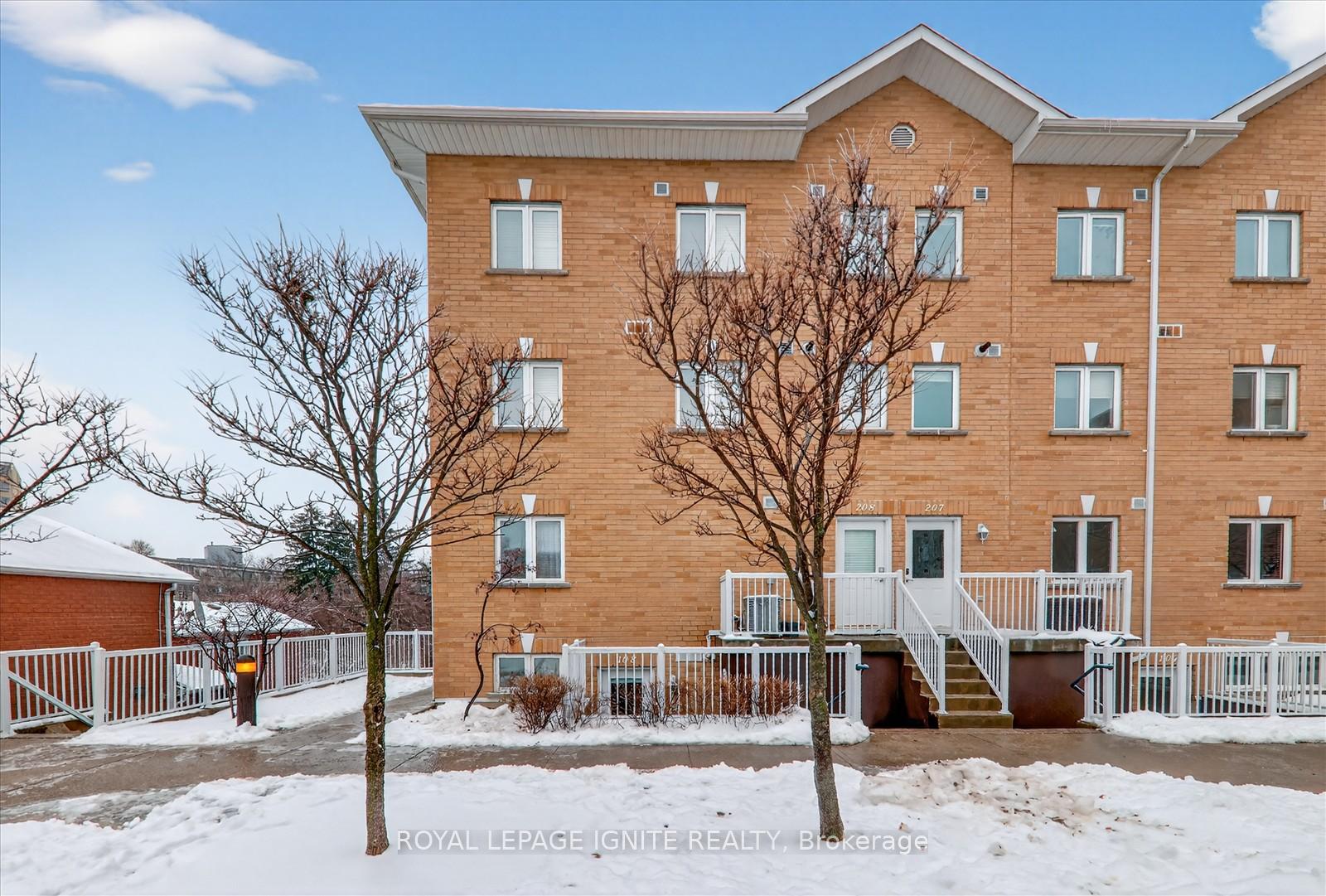 Front of Unit 108, 1775 Markham Road