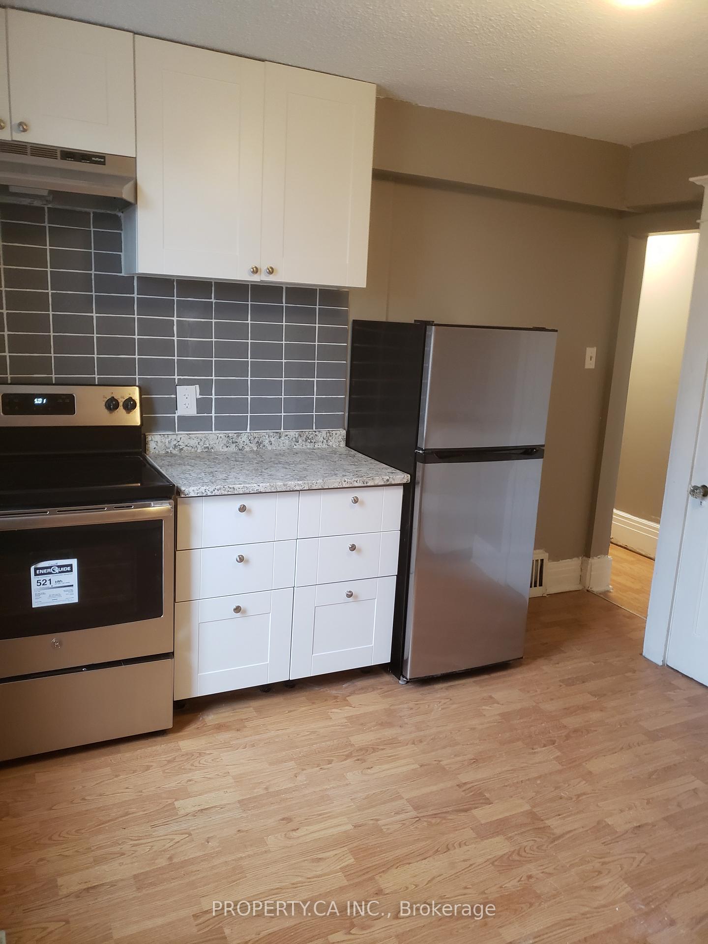 Photo 14 of 123 Barton Avenue, Toronto, The Annex — HOMEH