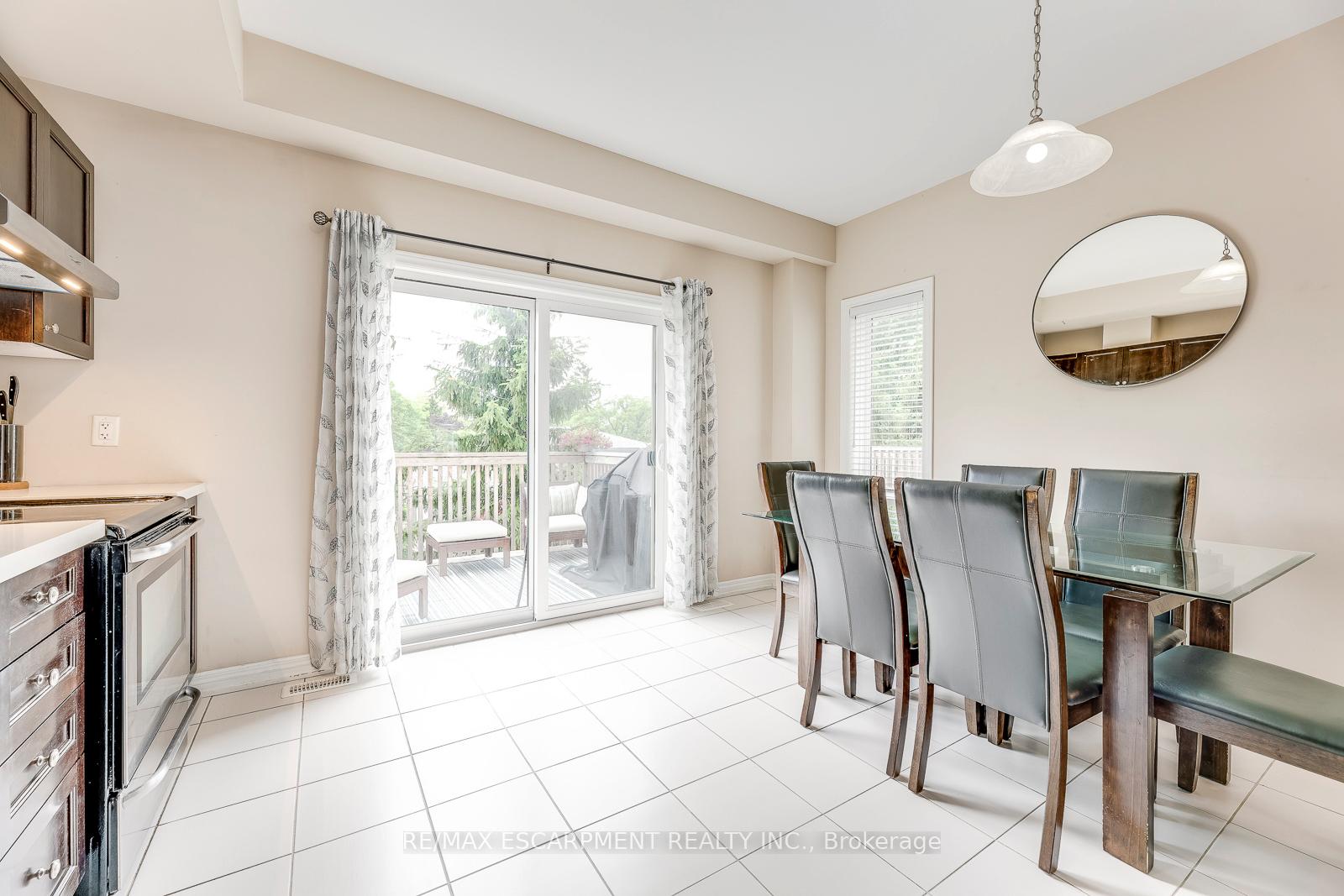 Photo 18 of 4184 Galileo Common Drive, Burlington, Shoreacres — HOMEH