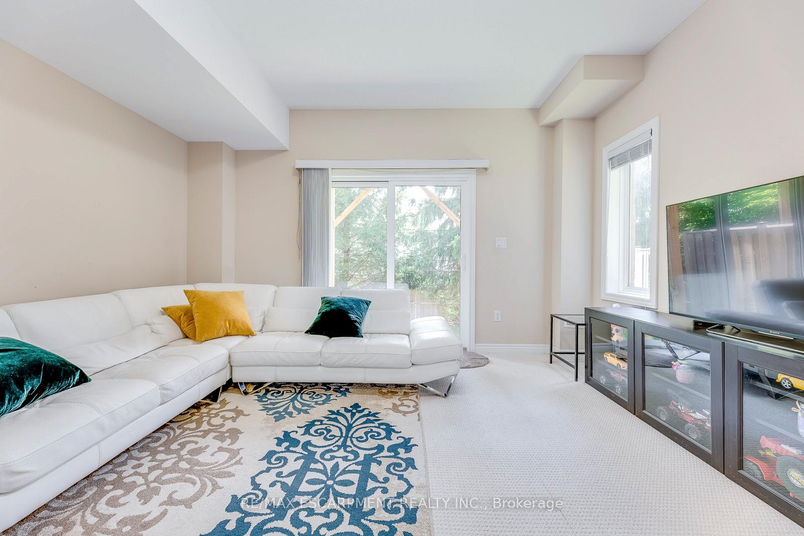 Photo 31 of 4184 Galileo Common Drive, Burlington, Shoreacres — HOMEH