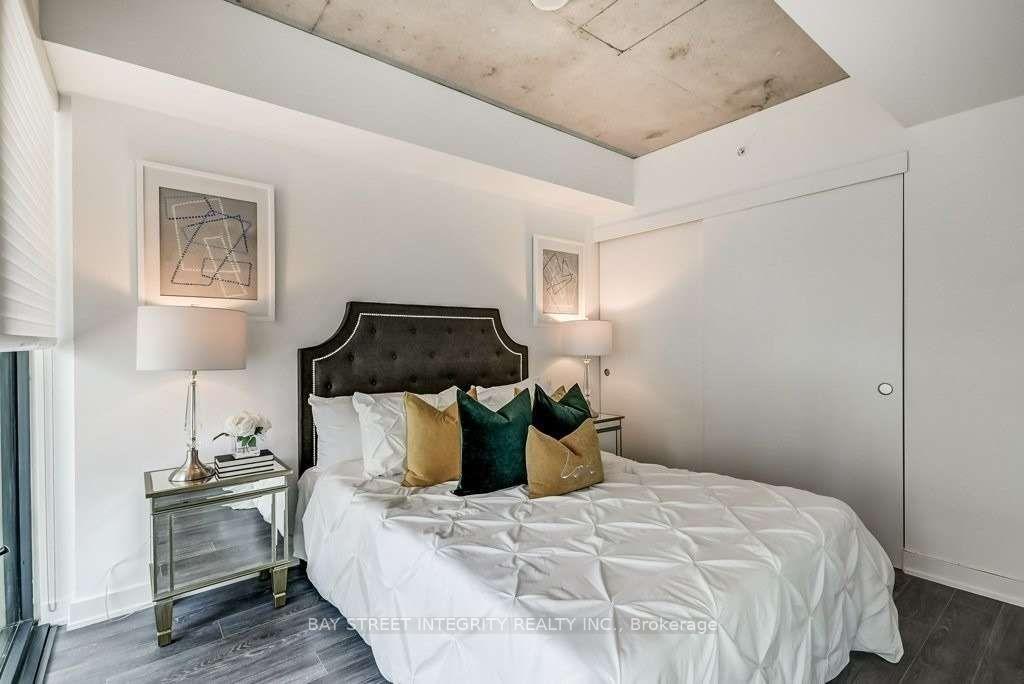Photo 6 of Unit 419, 185 Roehampton Avenue, Toronto, Mount Pleasant West — HOMEH