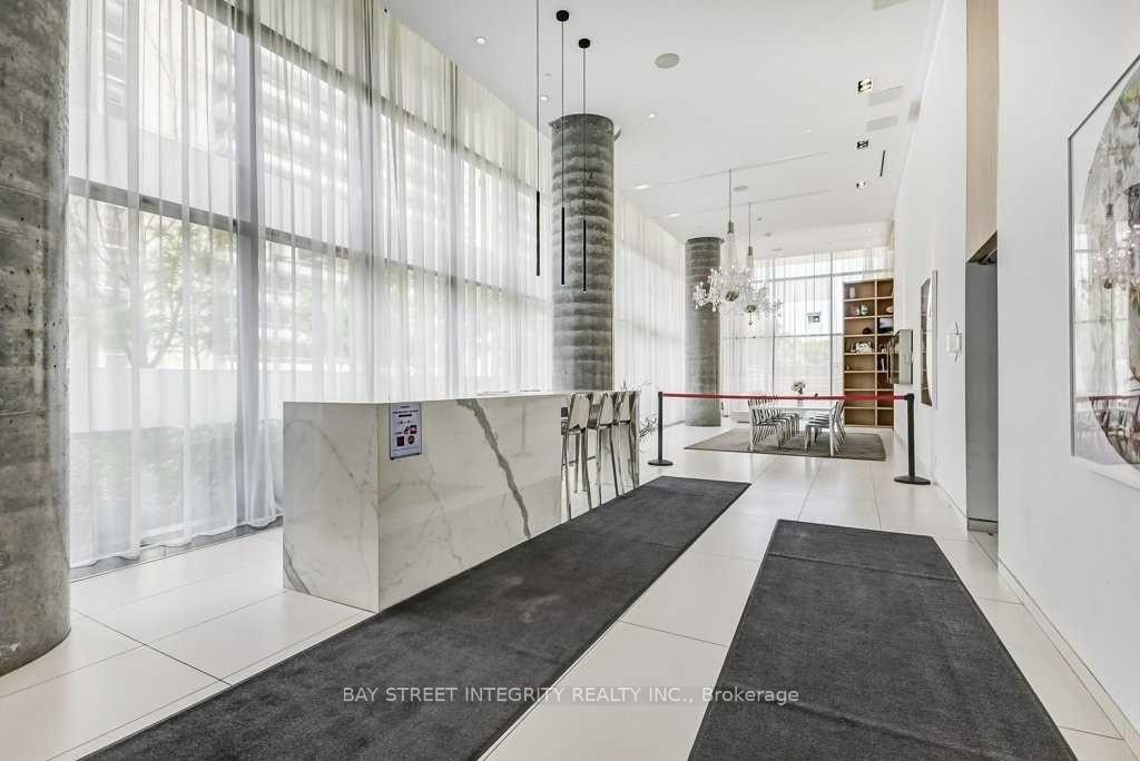 Photo 10 of Unit 419, 185 Roehampton Avenue, Toronto, Mount Pleasant West — HOMEH
