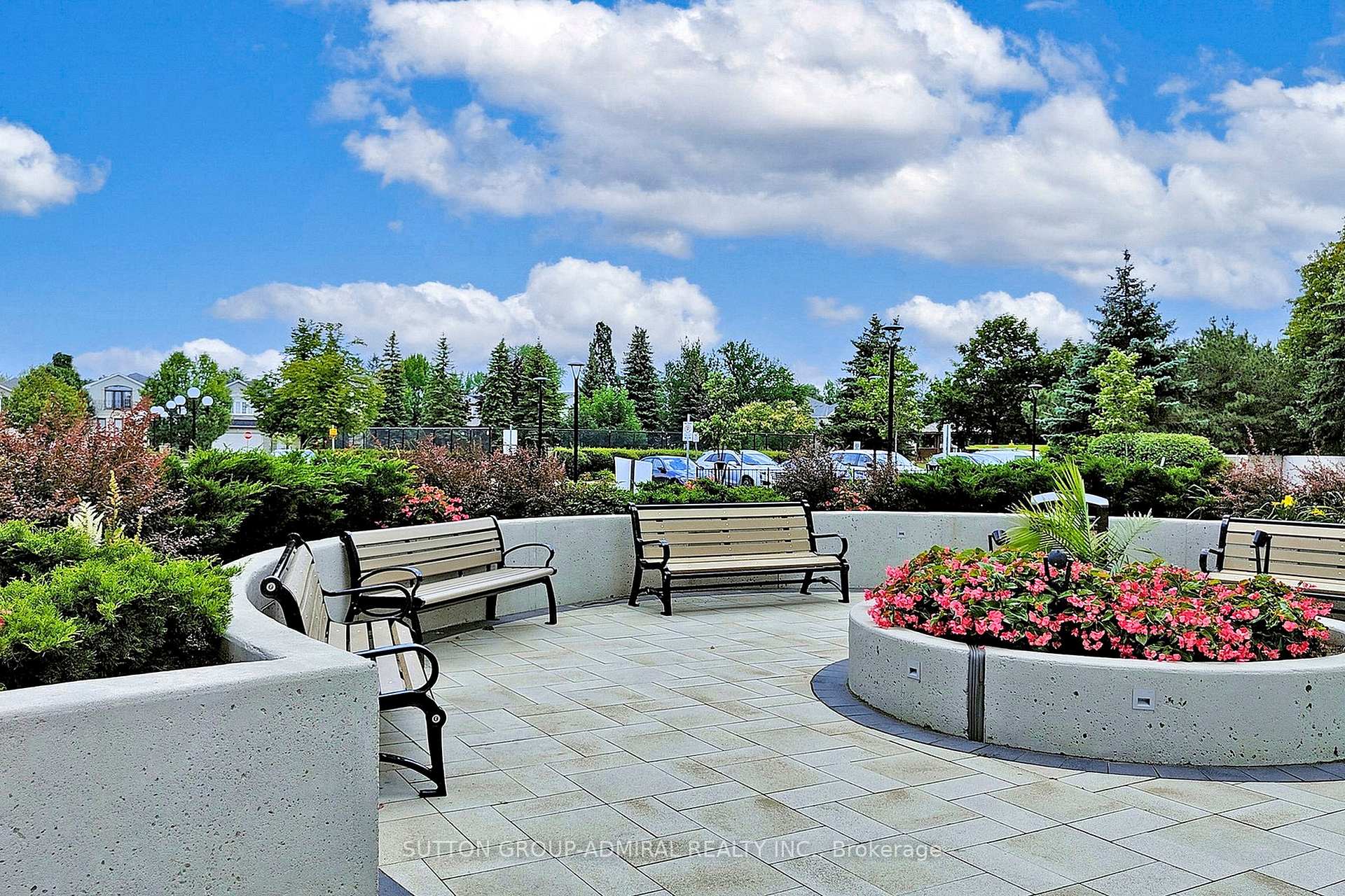 Photo 34 of Unit 512, 11 Townsgate Drive, Vaughan, Crestwood-Springfarm-Yorkhill — HOMEH