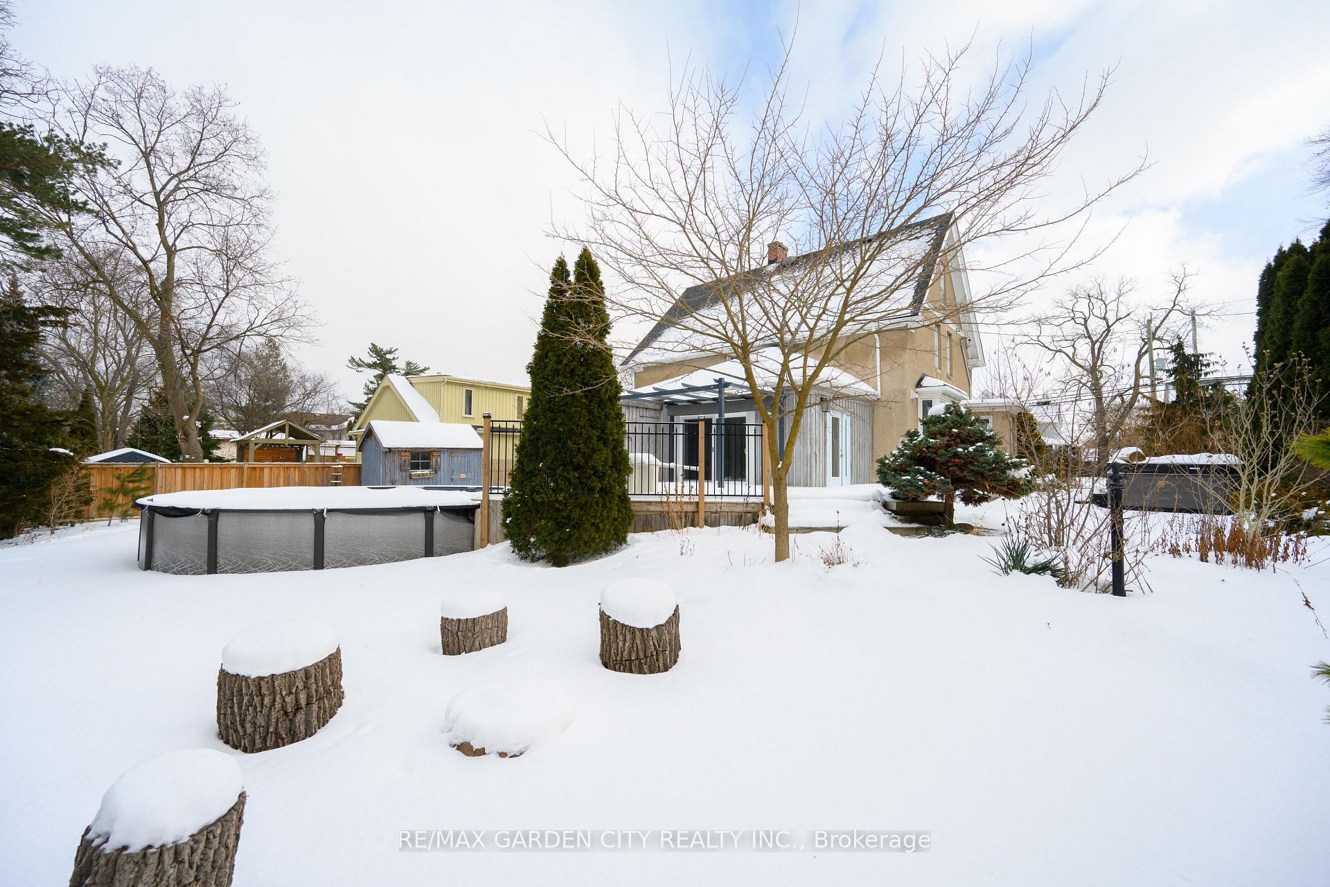 Photo 48 of 14 Robinson Street S, Grimsby, Grimsby East — HOMEH