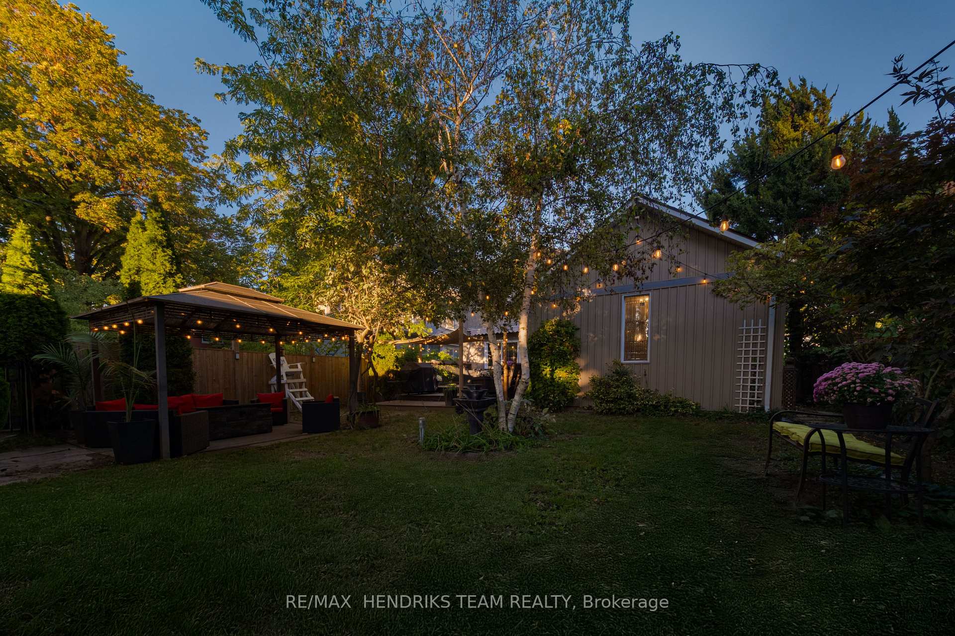 Photo 15 of 153 Geneva Street, St. Catharines, Downtown — HOMEH